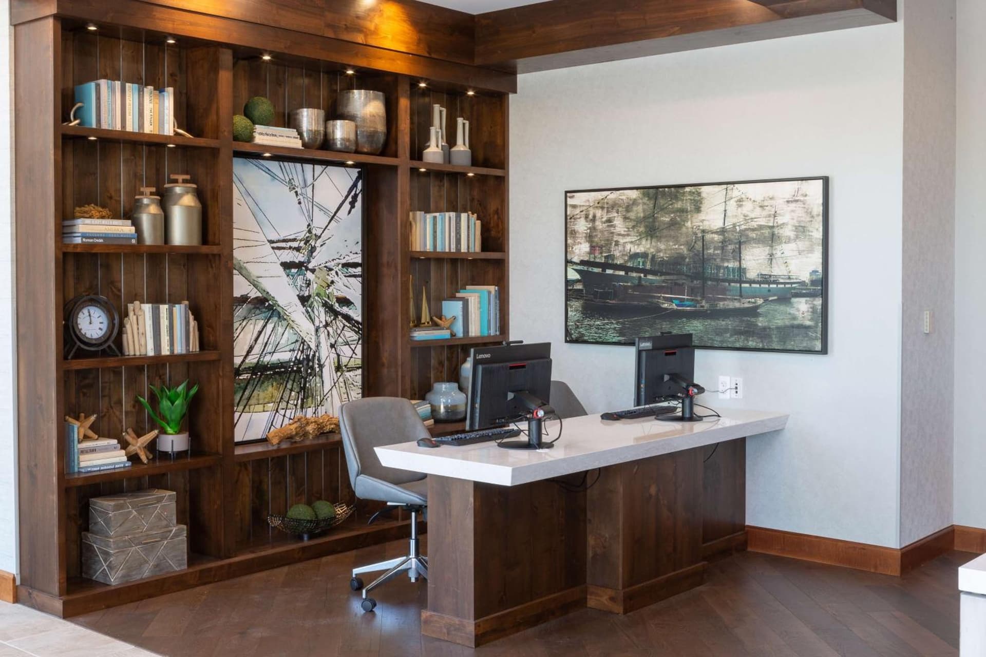 DoubleTree by Hilton Bay City - Riverfront gallery photo in Bay City, MI — image 23