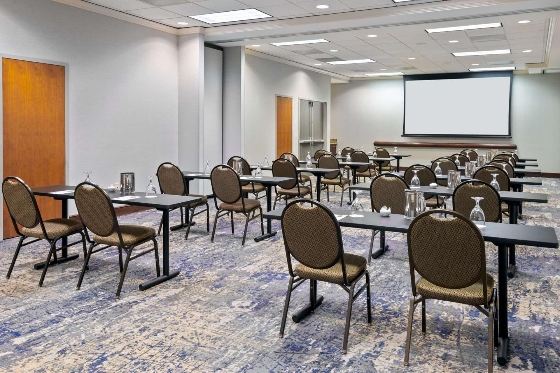 Hampton Inn & Suites Country Club Plaza gallery photo in Kansas City, MO — image 25