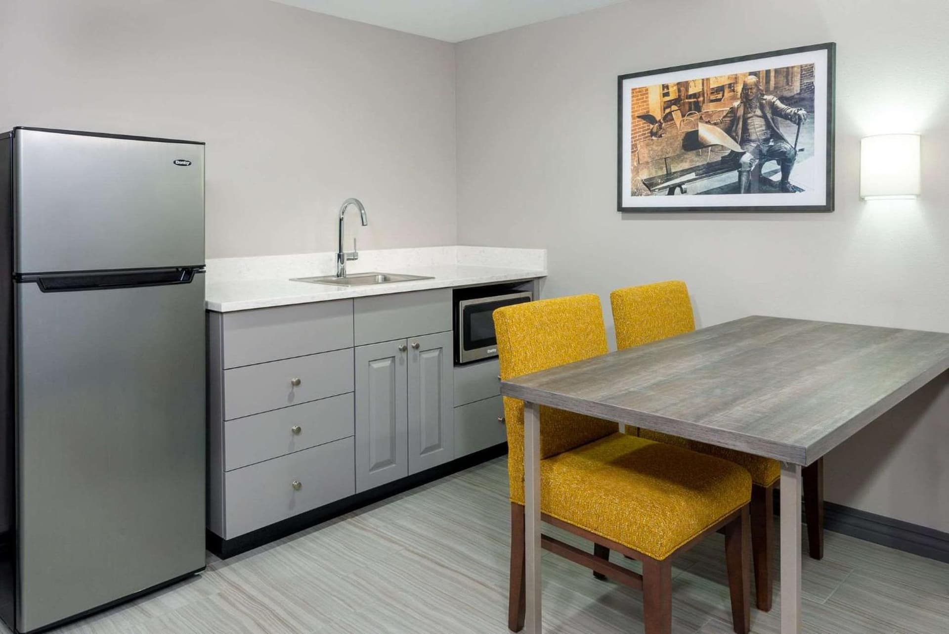 Hampton Inn & Suites Country Club Plaza gallery photo in Kansas City, MO — image 8