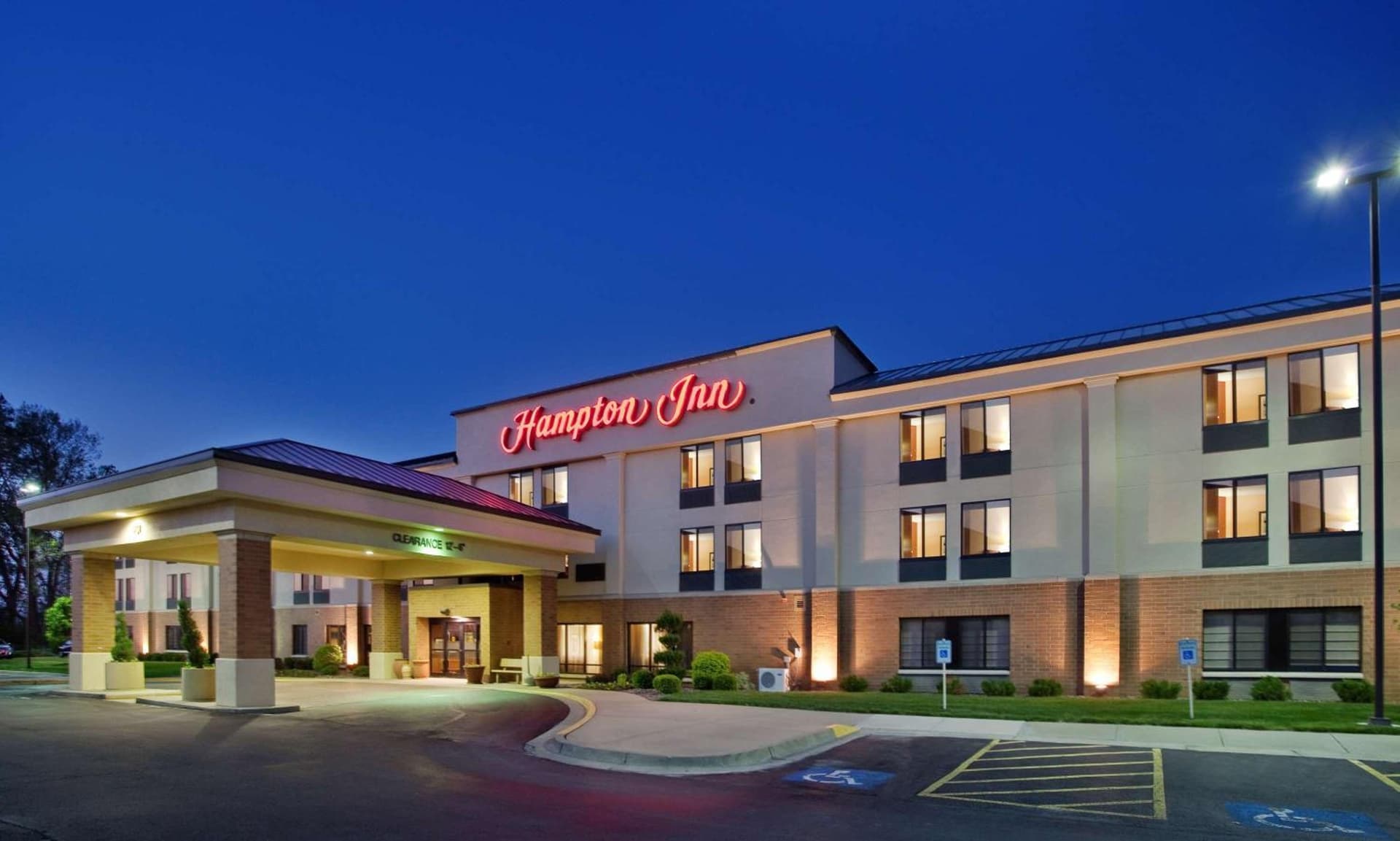 Hampton Inn Kansas City-Lee's Summit featured exterior or lobby in Lees Summit, MO — similar hotel