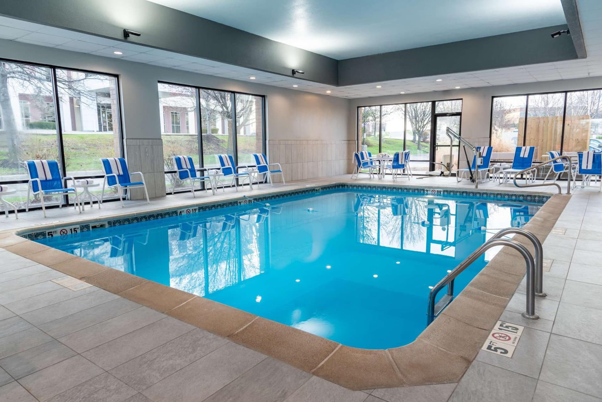 Hampton Inn Kansas City-Lee's Summit gallery photo in Lees Summit, MO — image 30