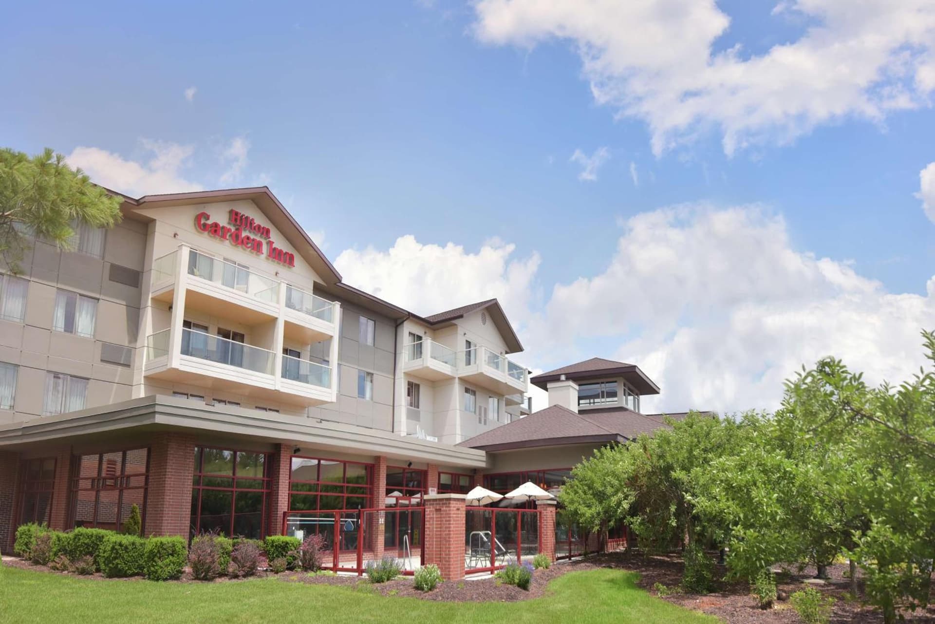Hilton Garden Inn Wisconsin Dells featured exterior or lobby in Wisconsin Dells, WI — similar hotel