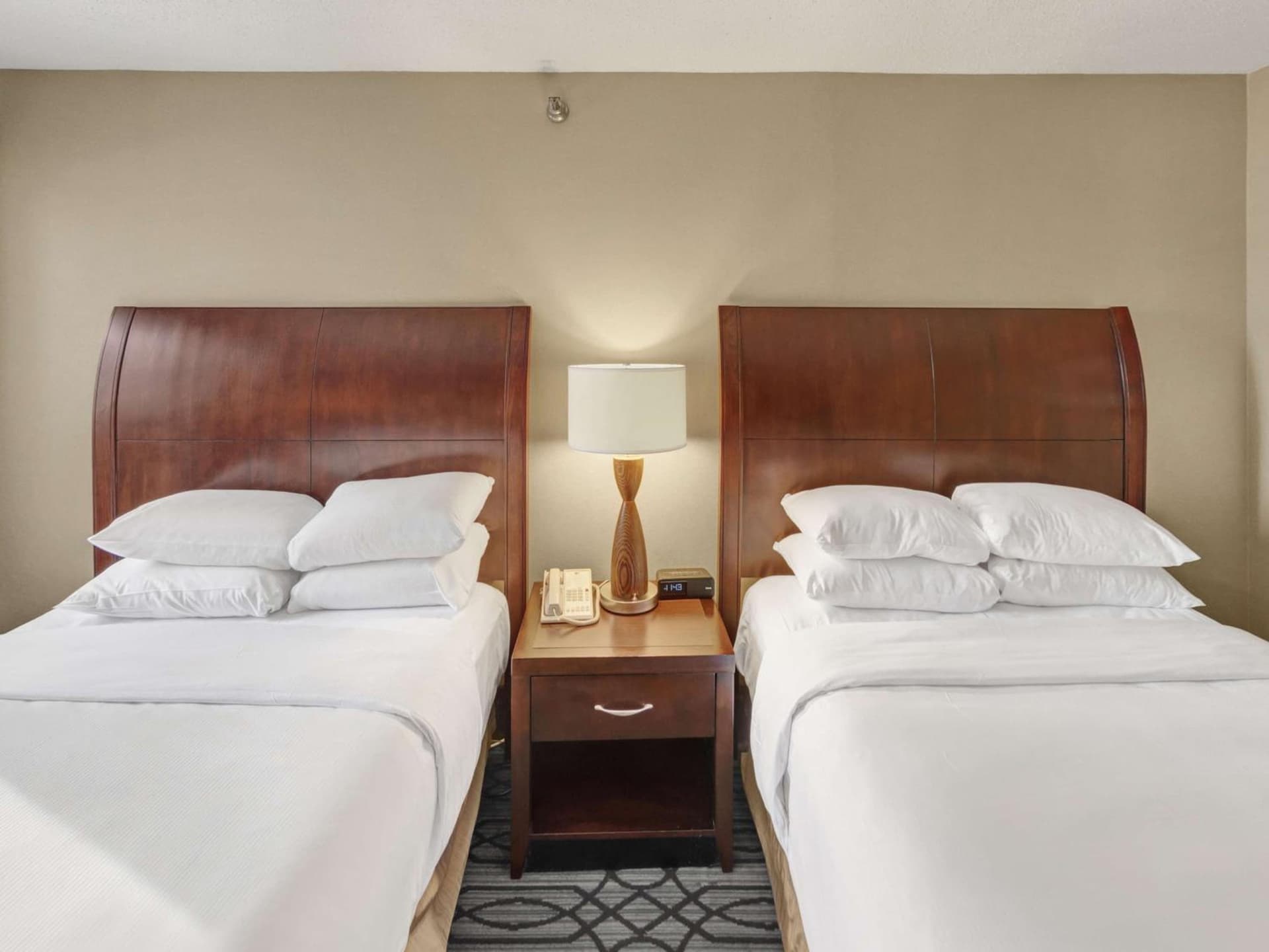 DoubleTree by Hilton St Paul Downtown gallery photo in Saint Paul, MN — image 6