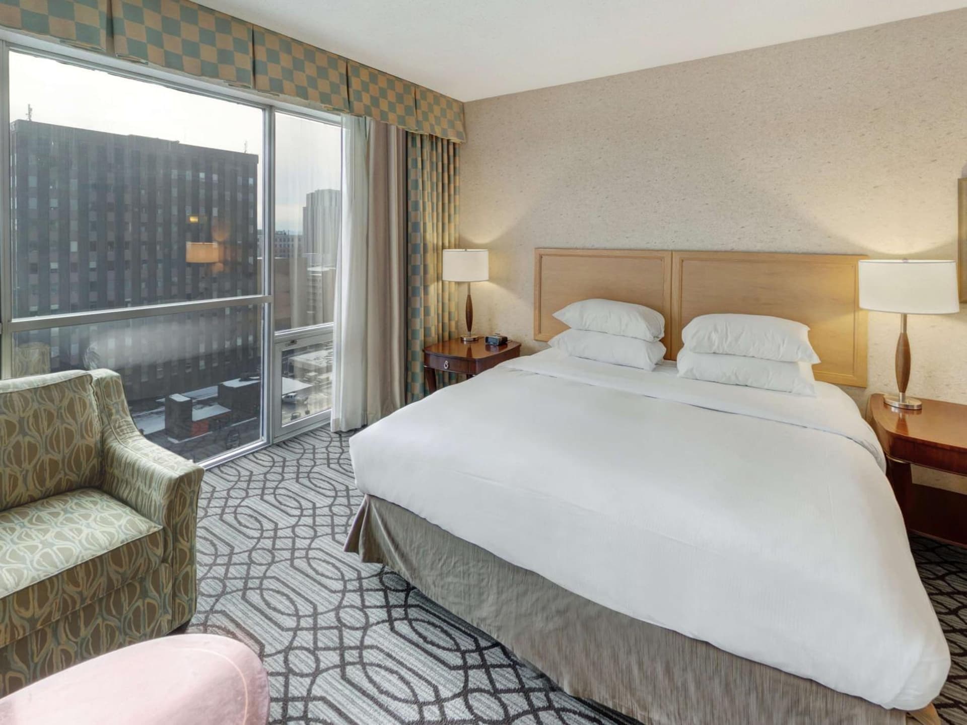 DoubleTree by Hilton St Paul Downtown gallery photo in Saint Paul, MN — image 8