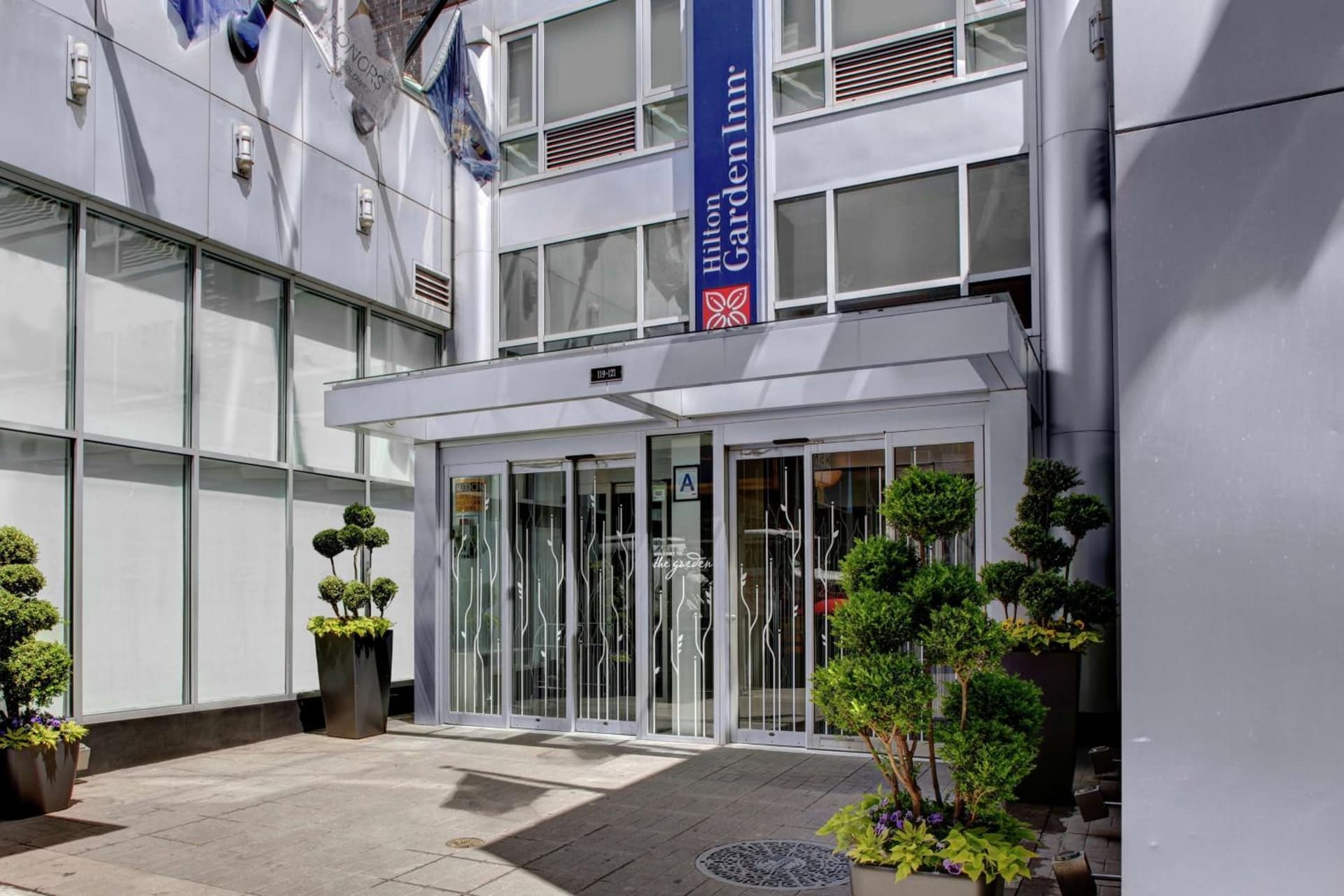 Hilton Garden Inn New York/Manhattan-Chelsea exterior or lobby in New York, NY — main listing photo