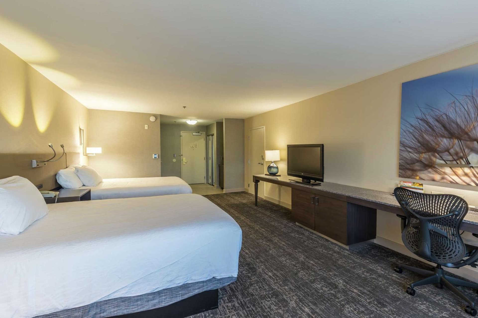 Hilton Garden Inn Fairfield property views in Fairfield, CA — gallery photo 3