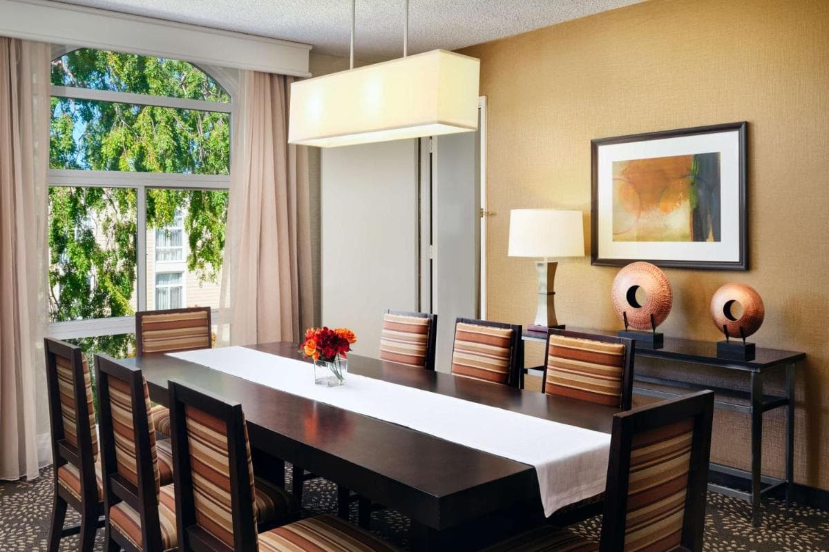 Hilton Oakland Airport gallery photo in Oakland, CA — image 18