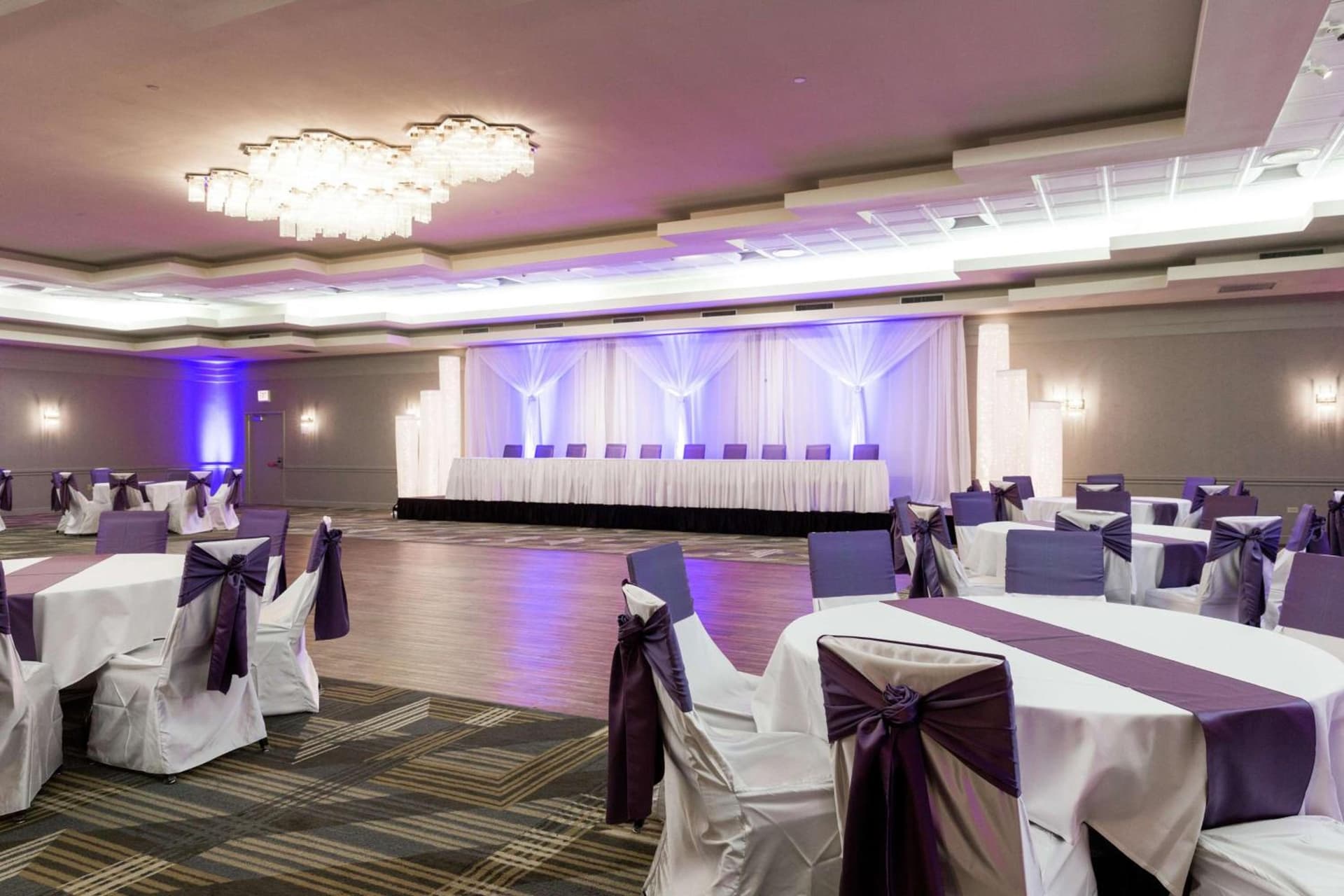 Hilton Chicago/Oak Lawn gallery photo in Chicago, IL — image 26