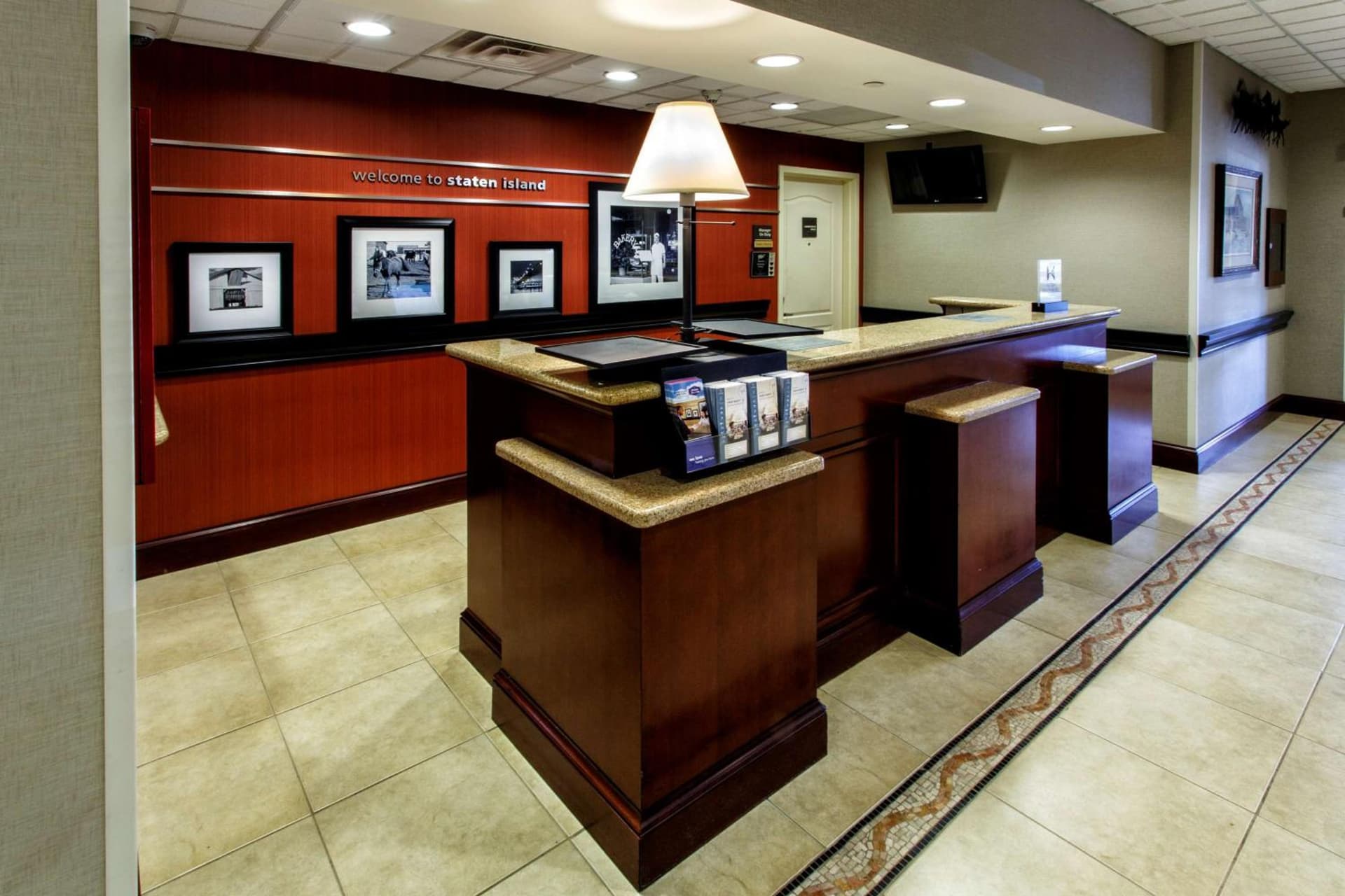 Hampton Inn & Suites Staten Island gallery photo in Staten Island, NY — image 24