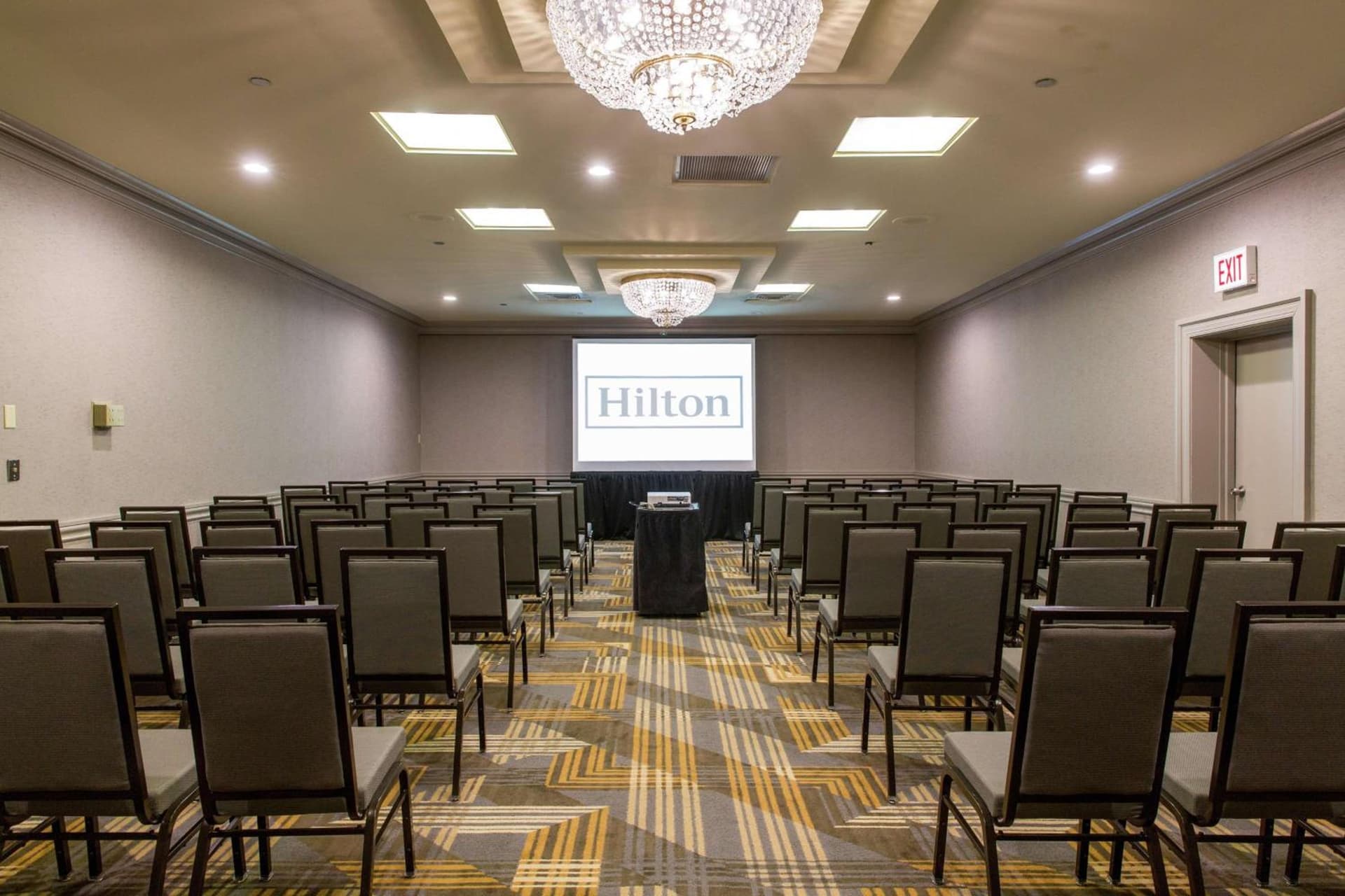 Hilton Chicago/Oak Lawn gallery photo in Chicago, IL — image 41