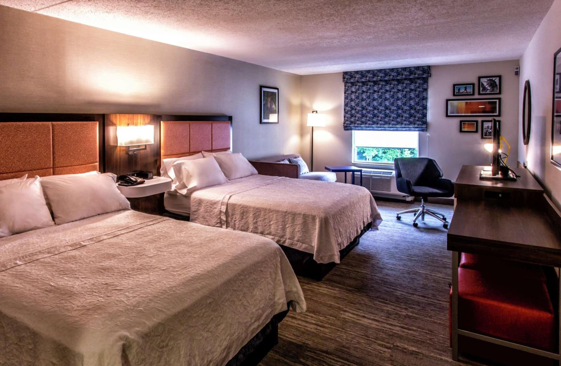 Hampton Inn & Suites Staten Island gallery photo in Staten Island, NY — image 45