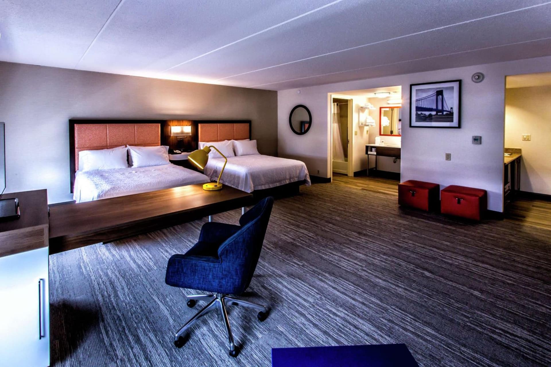Hampton Inn & Suites Staten Island gallery photo in Staten Island, NY — image 14
