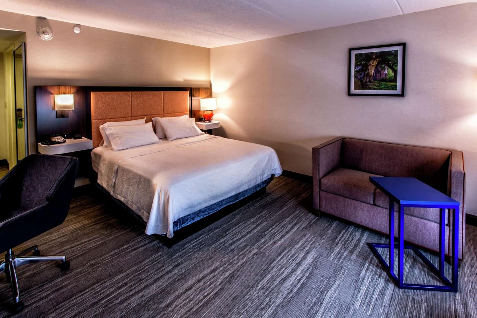 Hampton Inn & Suites Staten Island gallery photo in Staten Island, NY — image 35