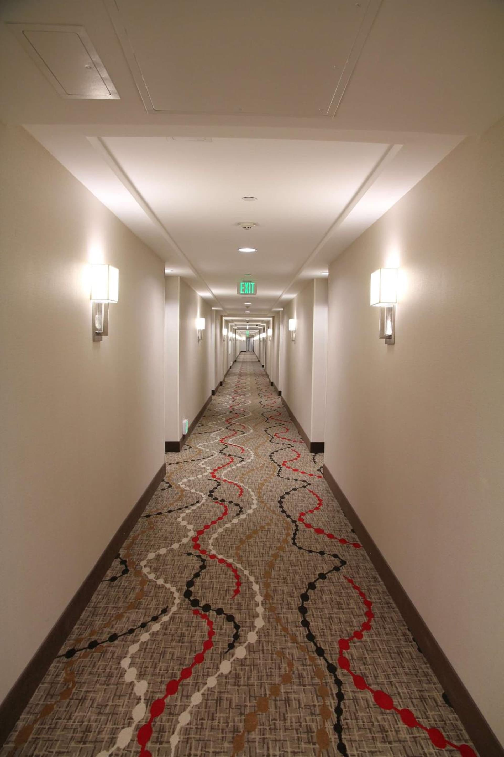 Embassy Suites Ontario - Airport gallery photo in Ontario, CA — image 4