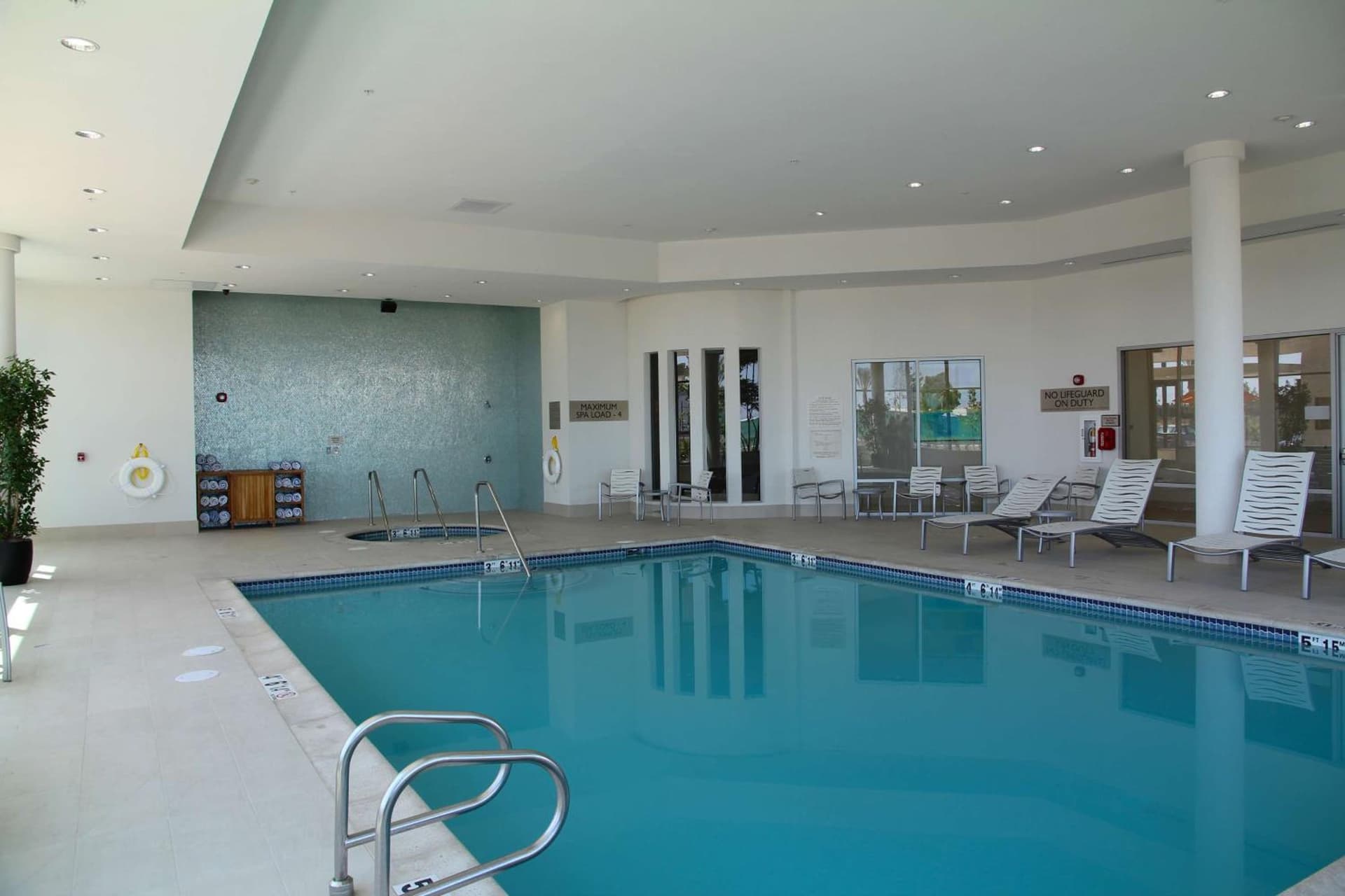 Embassy Suites Ontario - Airport gallery photo in Ontario, CA — image 9