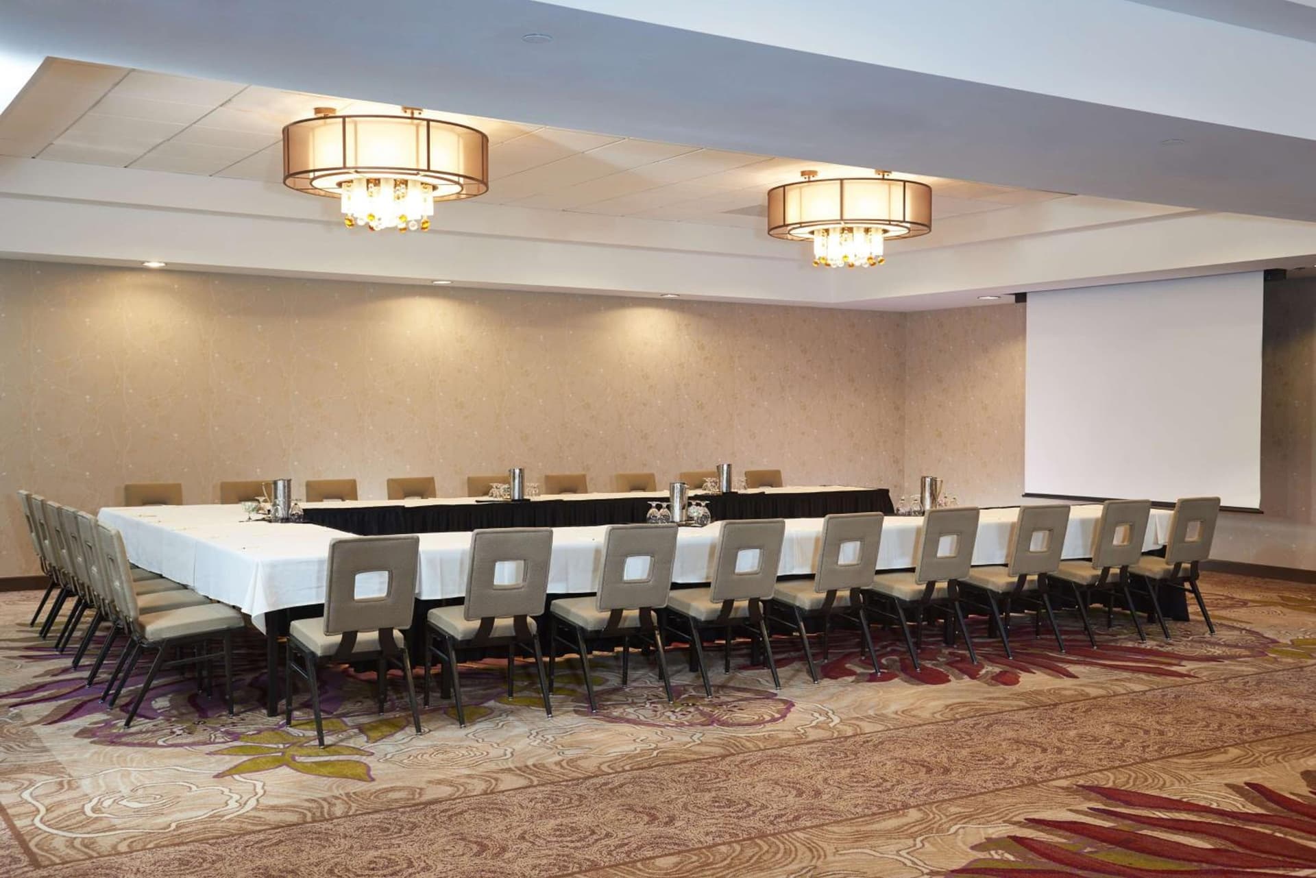 DoubleTree by Hilton Irvine Spectrum gallery photo in Irvine, CA — image 13