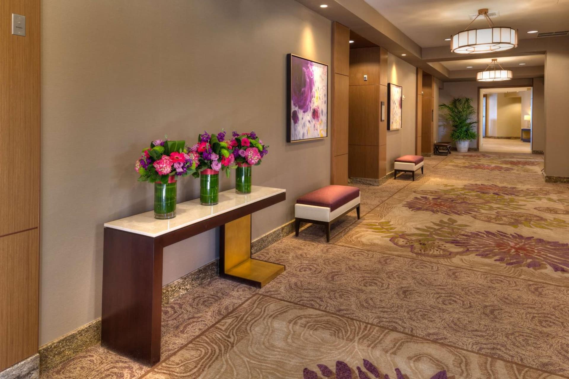 DoubleTree by Hilton Irvine Spectrum interior in Irvine, CA — gallery photo 2