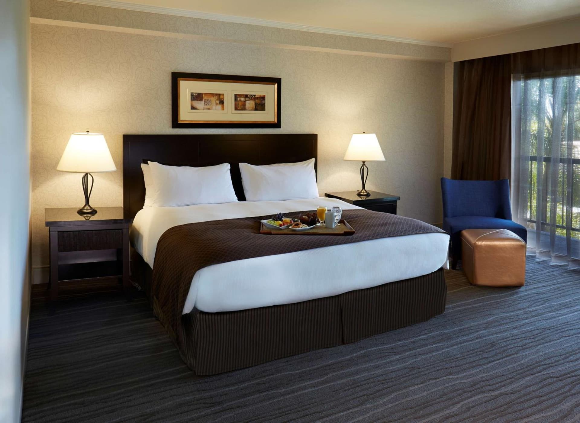 DoubleTree by Hilton Claremont gallery photo in Claremont, CA — image 12