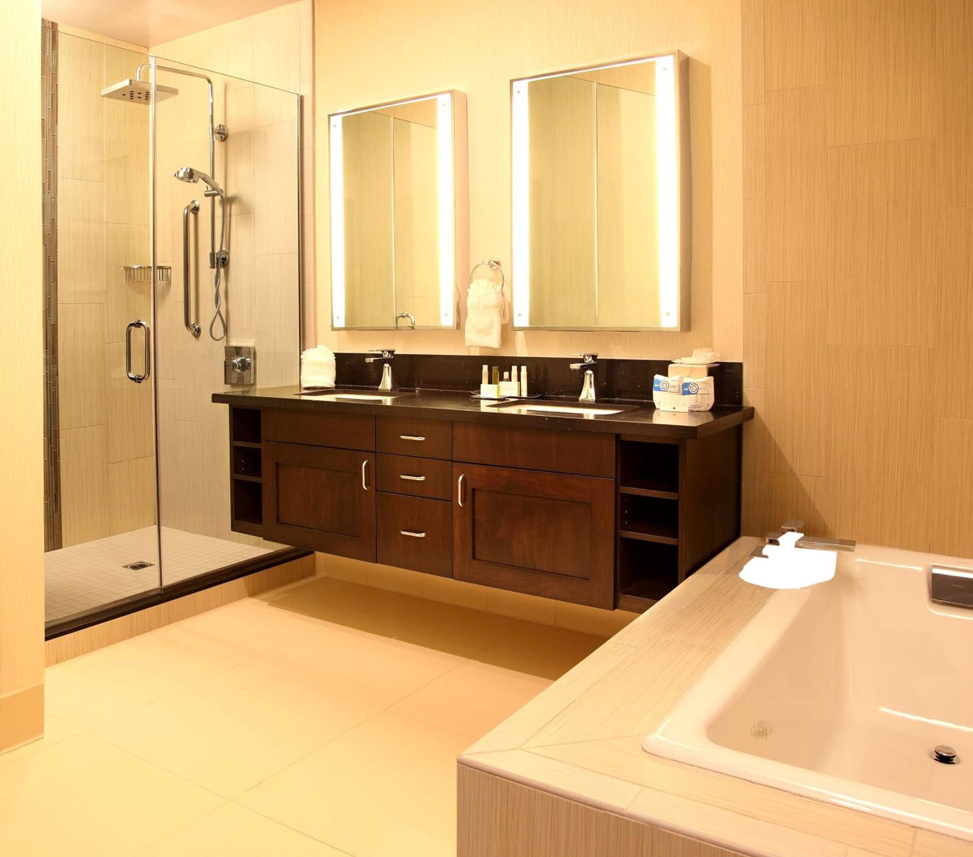 DoubleTree by Hilton Claremont gallery photo in Claremont, CA — image 44