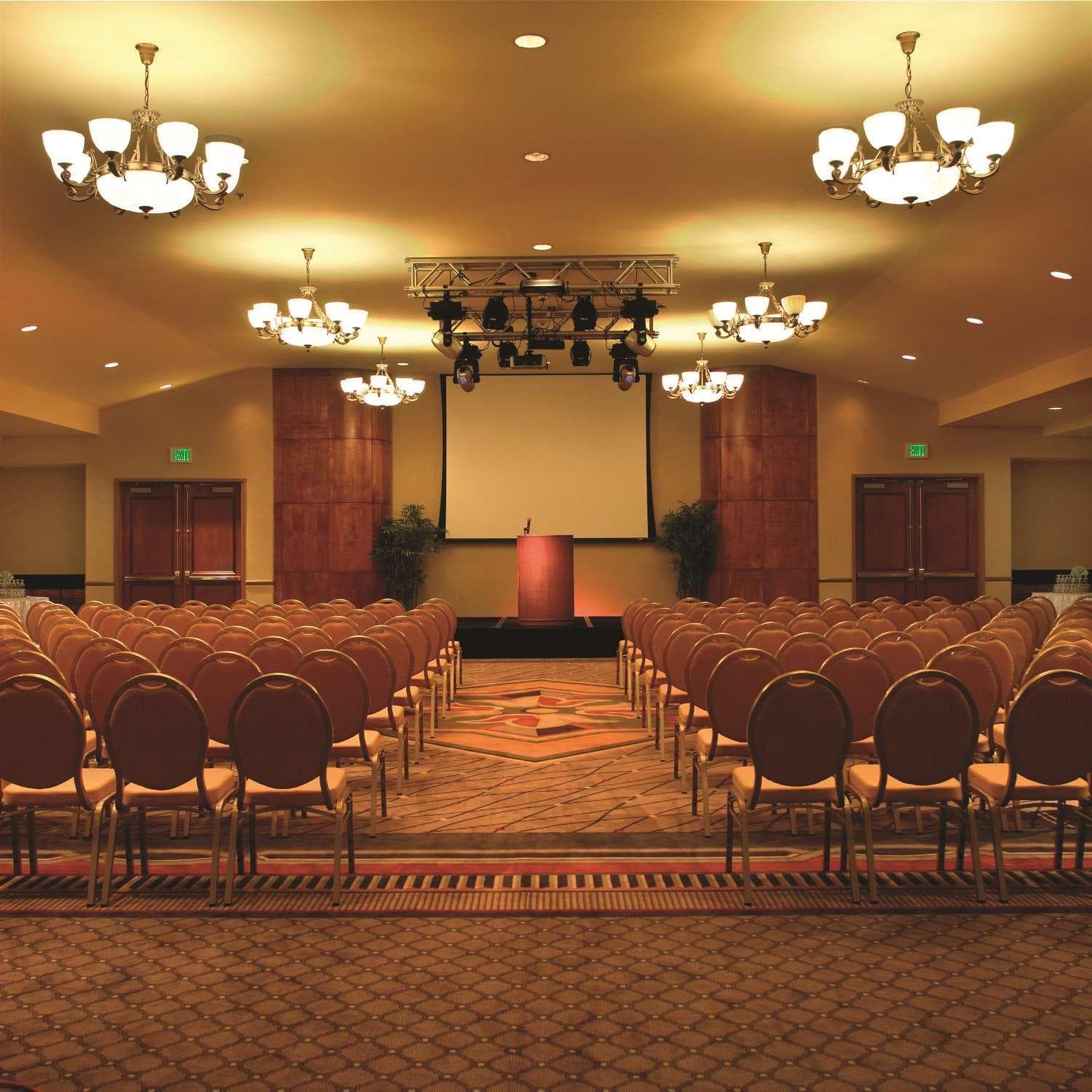 DoubleTree by Hilton Claremont gallery photo in Claremont, CA — image 14