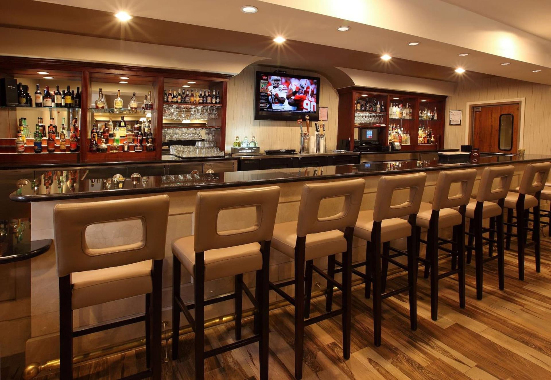 DoubleTree by Hilton Claremont gallery photo in Claremont, CA — image 23