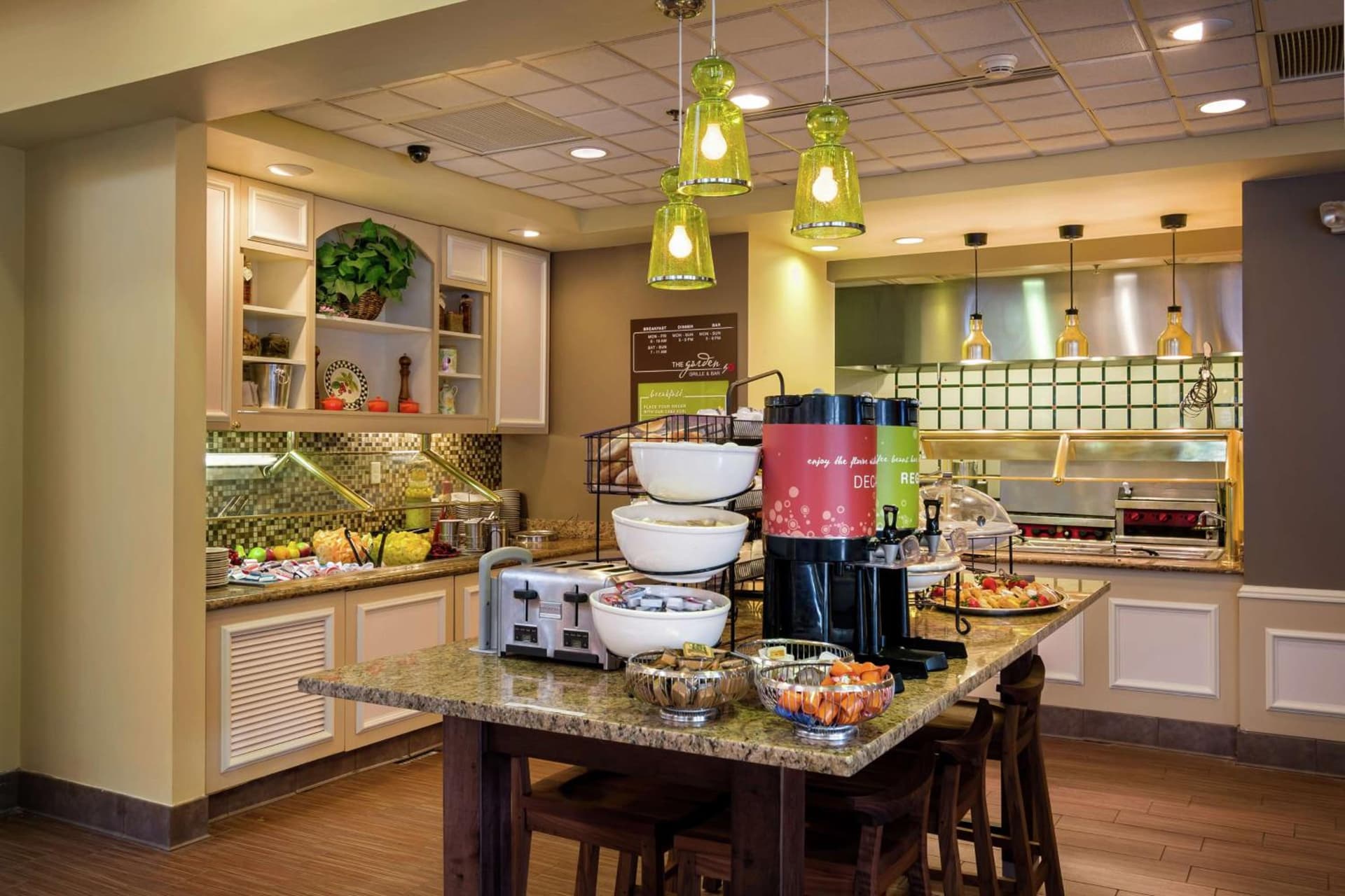 Hilton Garden Inn Newport News gallery photo in Newport News, VA — image 7