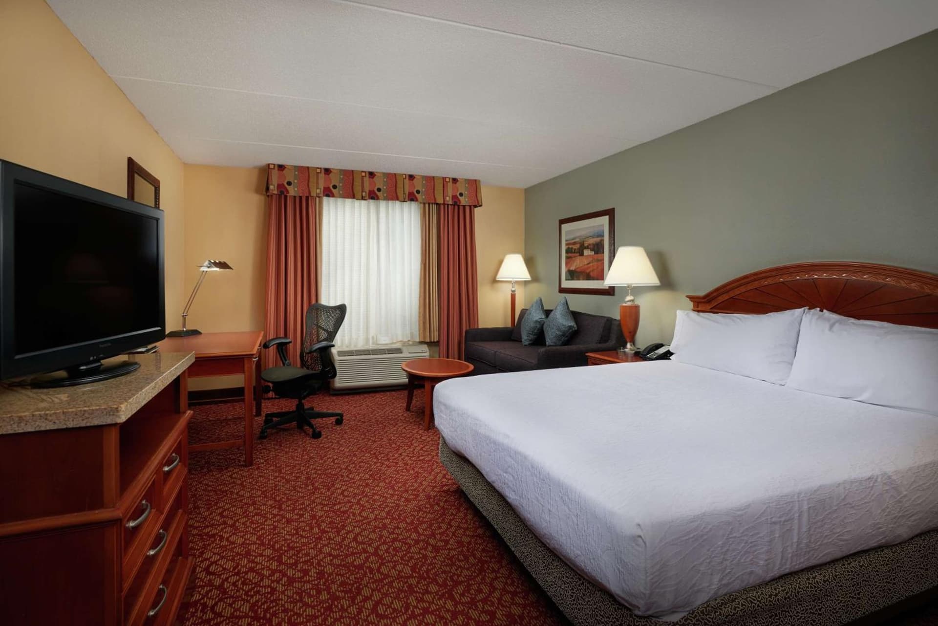 Hilton Garden Inn Newport News gallery photo in Newport News, VA — image 27