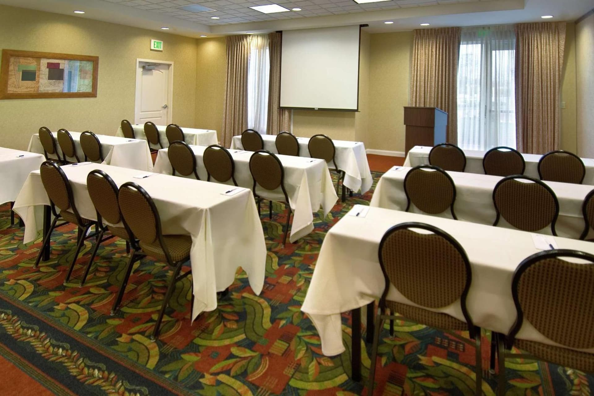 Hilton Garden Inn Newport News gallery photo in Newport News, VA — image 16