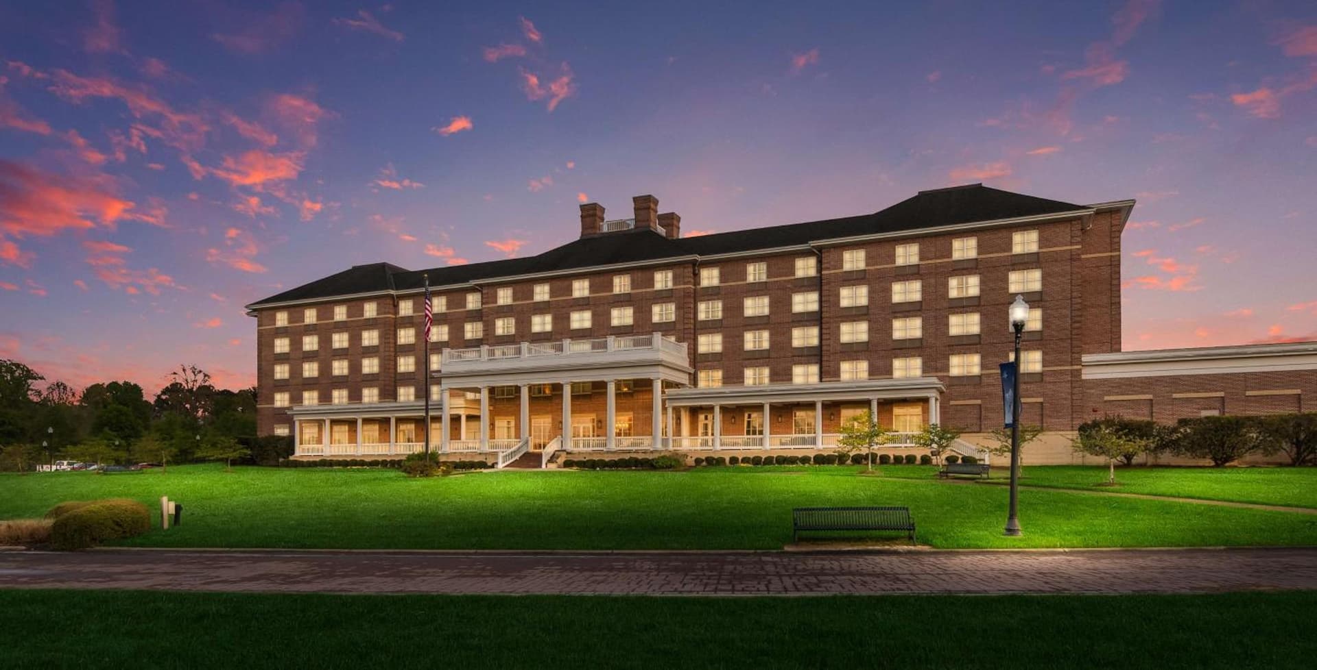 Hilton Garden Inn Suffolk Riverfront gallery photo in Suffolk, VA — image 73