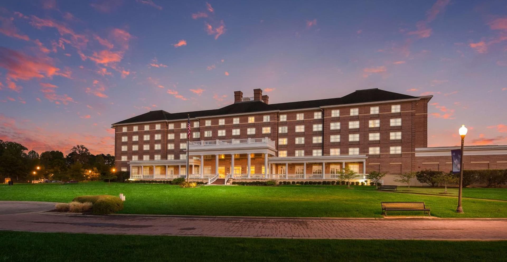 Hilton Garden Inn Suffolk Riverfront gallery photo in Suffolk, VA — image 25