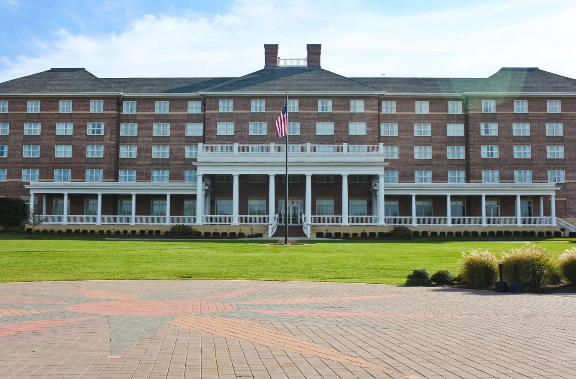 Hilton Garden Inn Suffolk Riverfront gallery photo in Suffolk, VA — image 10