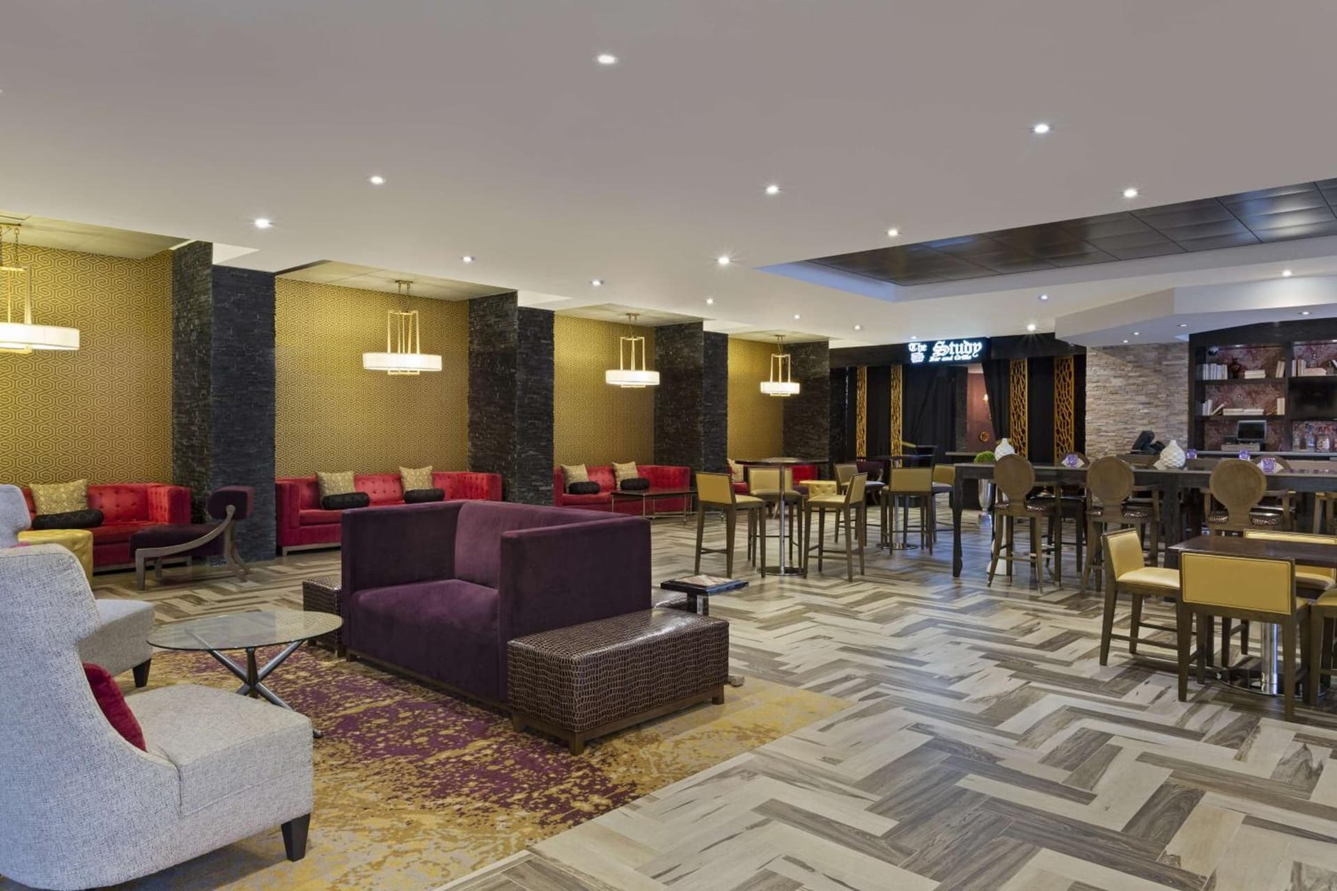 DoubleTree by Hilton Orlando East - UCF Area gallery photo in Orlando, FL — image 28