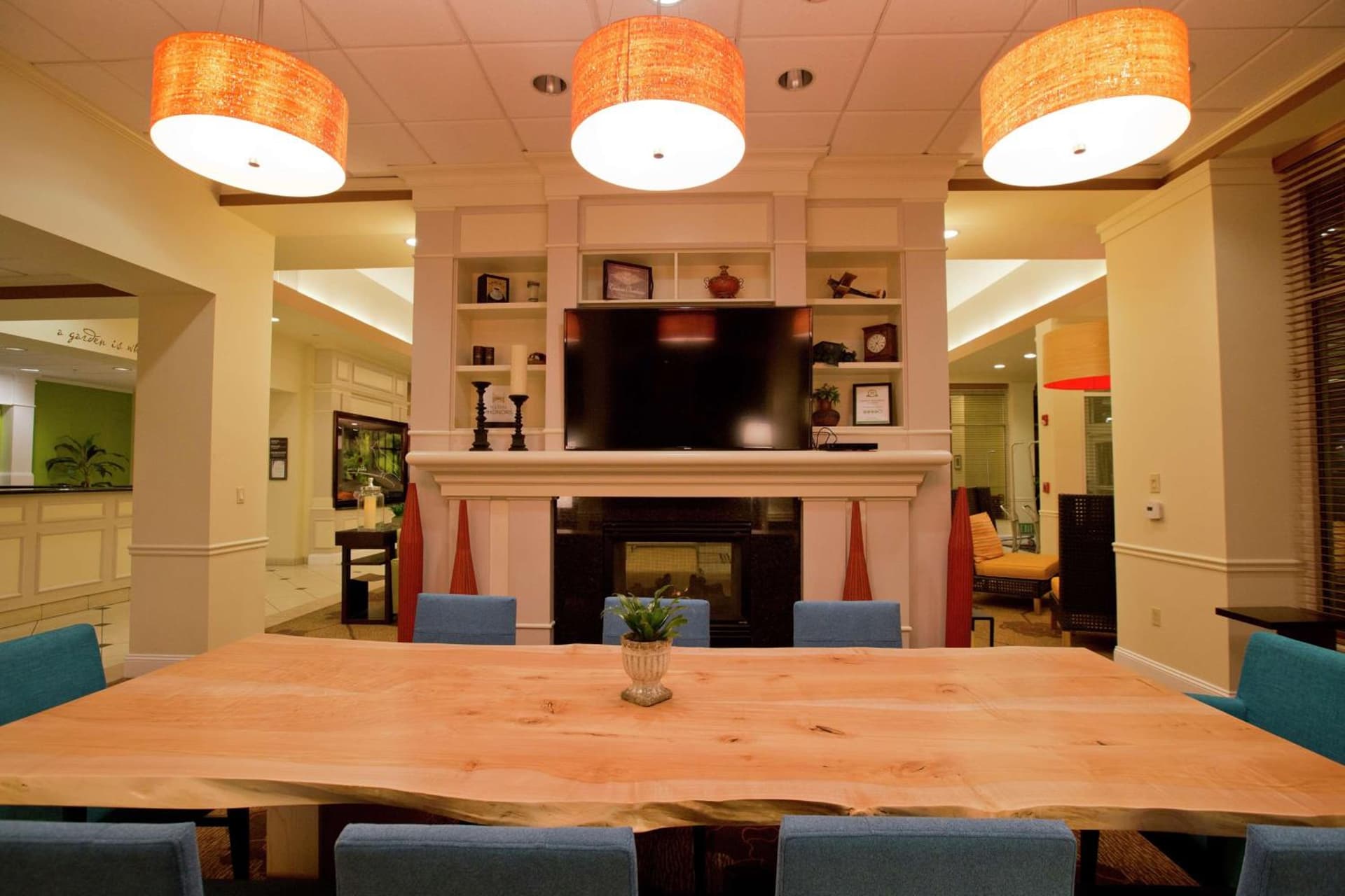 Hilton Garden Inn Oxnard/Camarillo gallery photo in Oxnard, CA — image 33