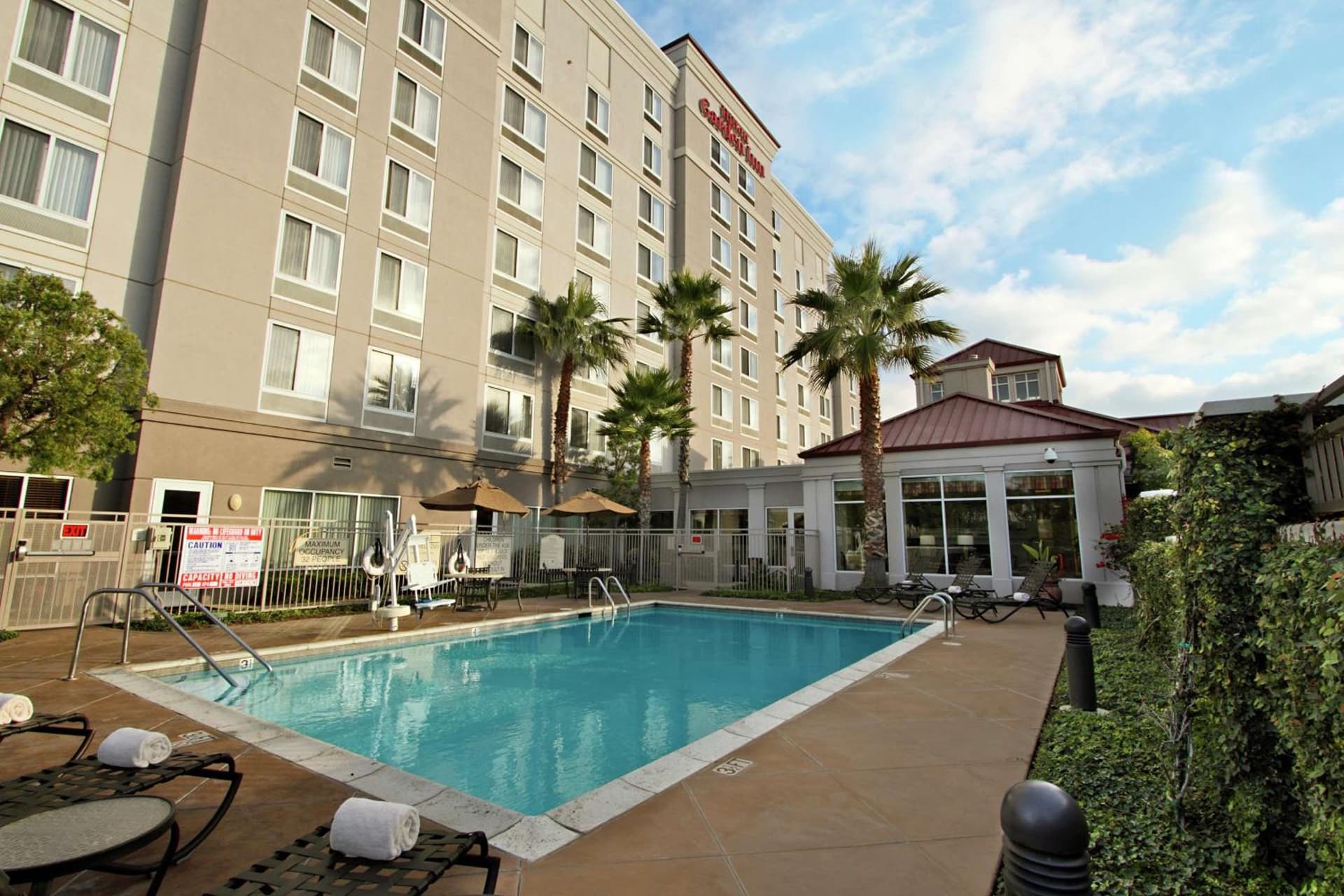 Hilton Garden Inn Oxnard/Camarillo gallery photo in Oxnard, CA — image 13