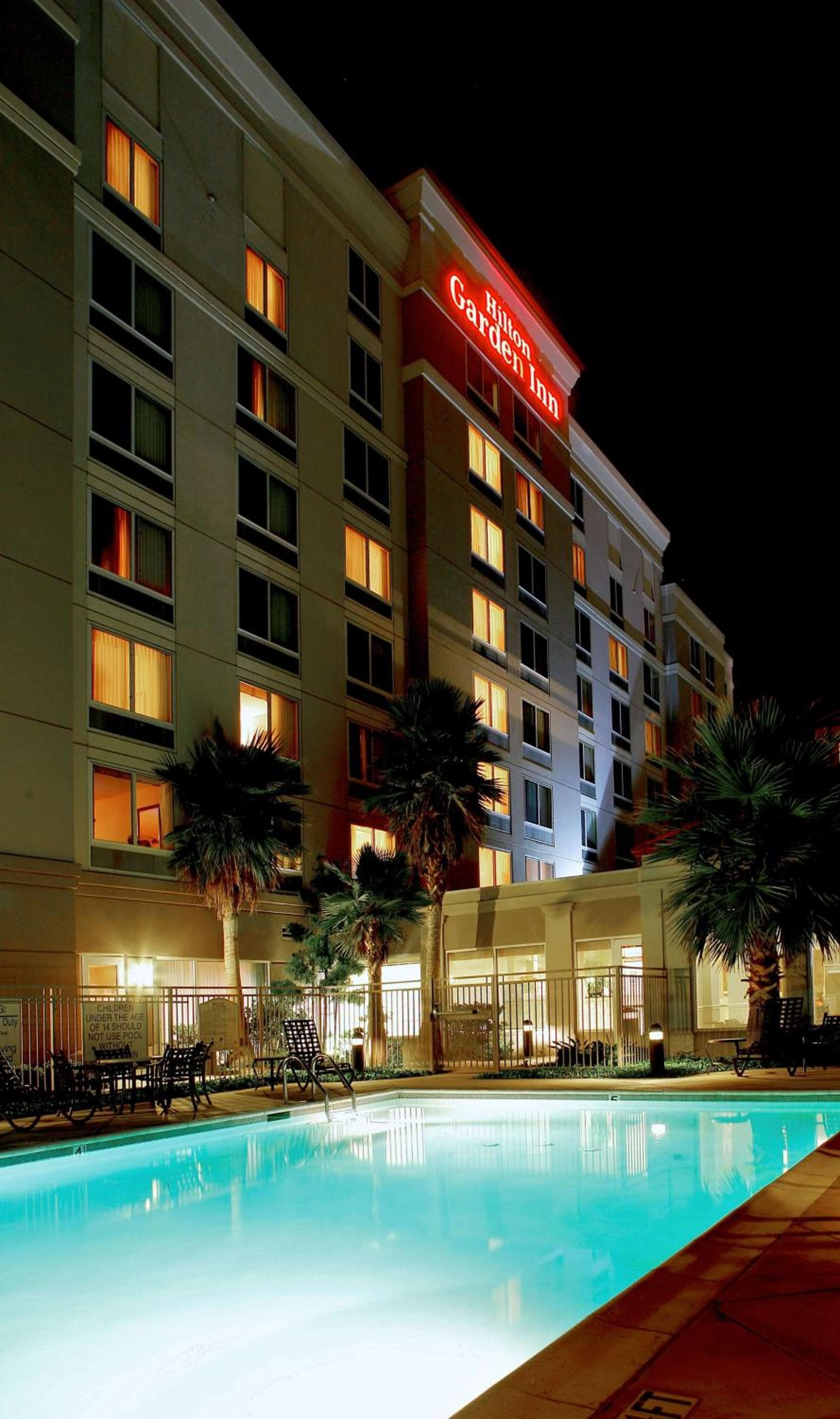 Hilton Garden Inn Oxnard/Camarillo gallery photo in Oxnard, CA — image 4