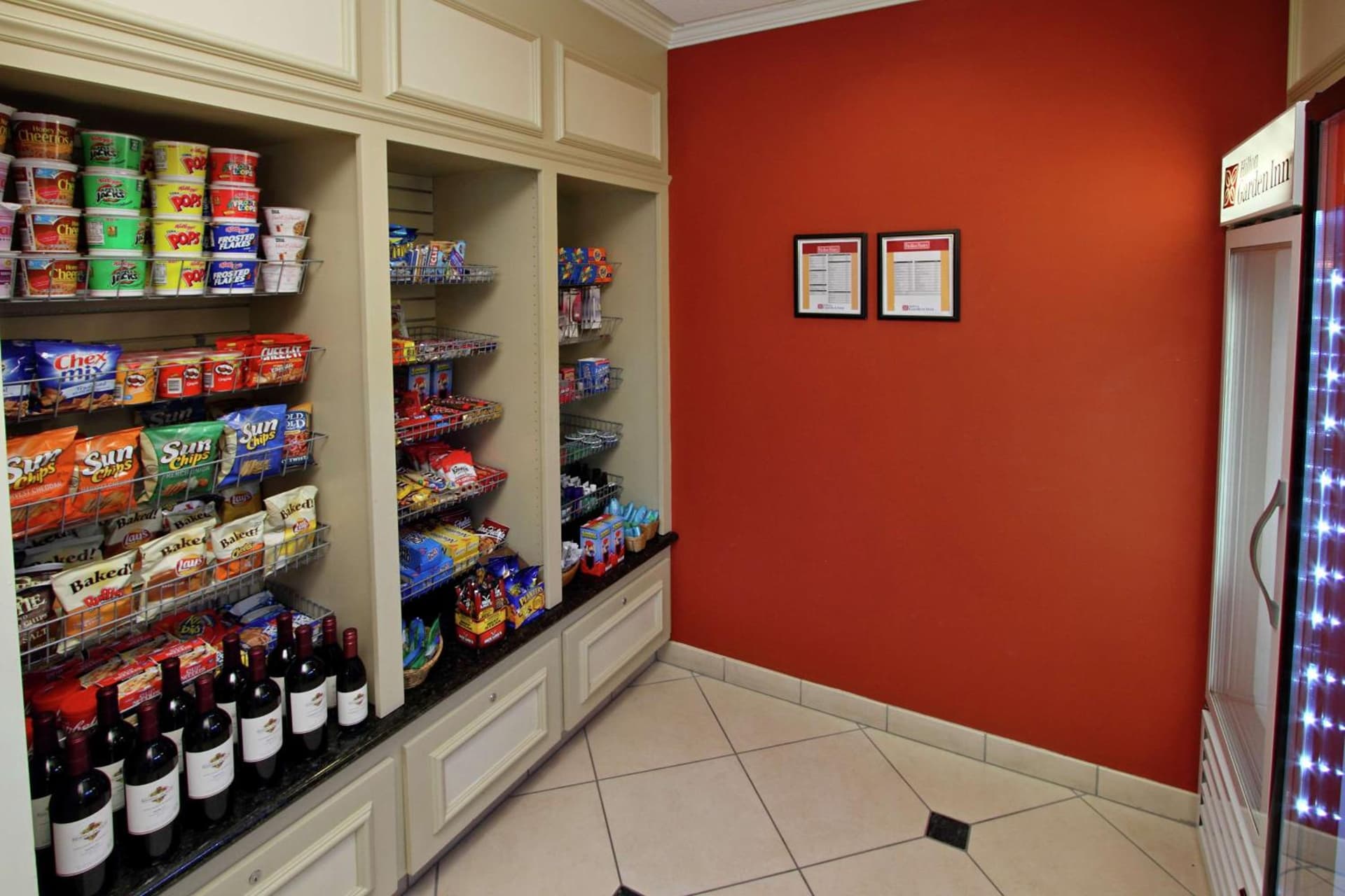 Hilton Garden Inn Oxnard/Camarillo gallery photo in Oxnard, CA — image 25
