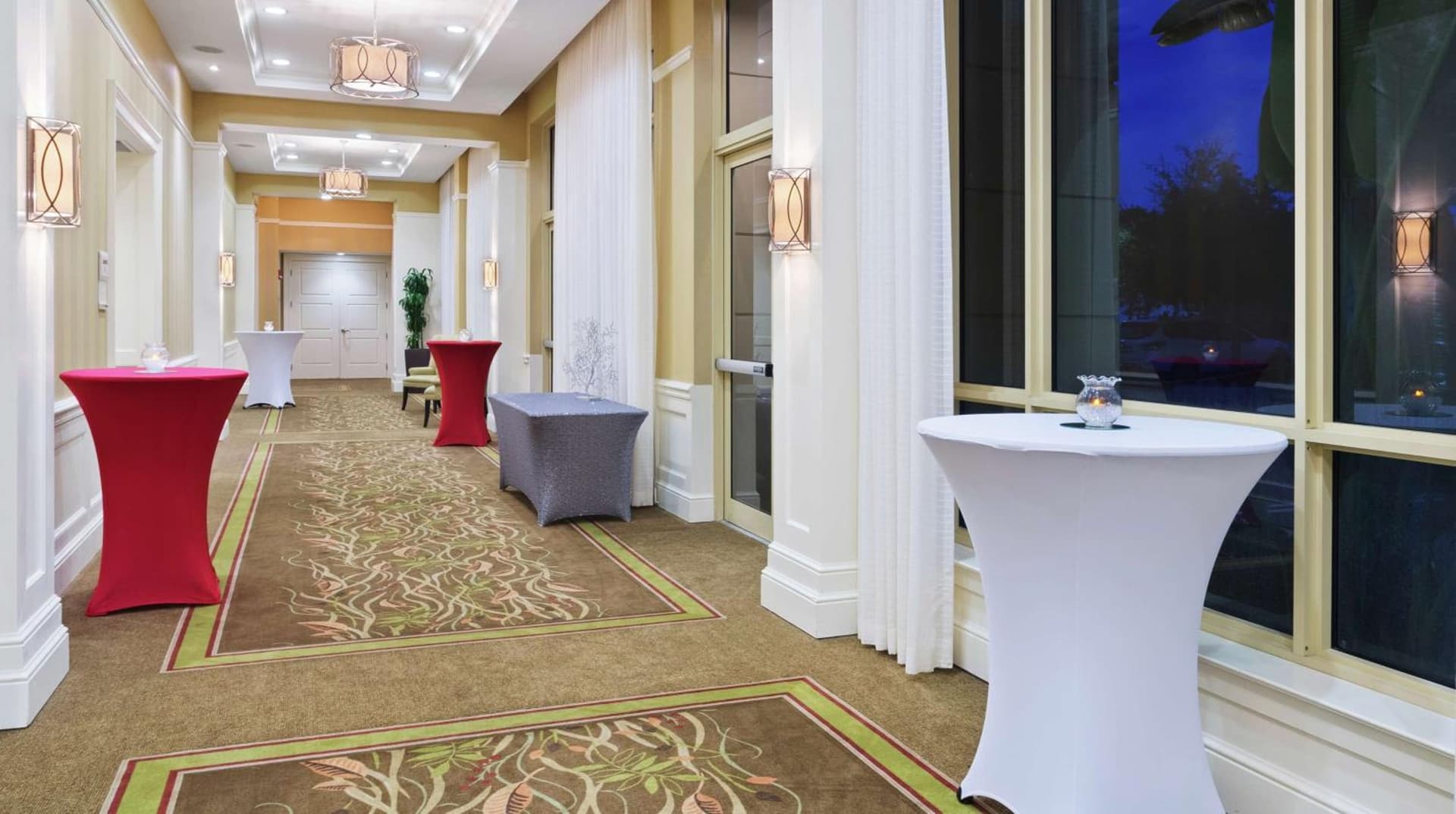 Hilton Garden Inn Palm Beach Gardens gallery photo in Palm Beach Gardens, FL — image 59