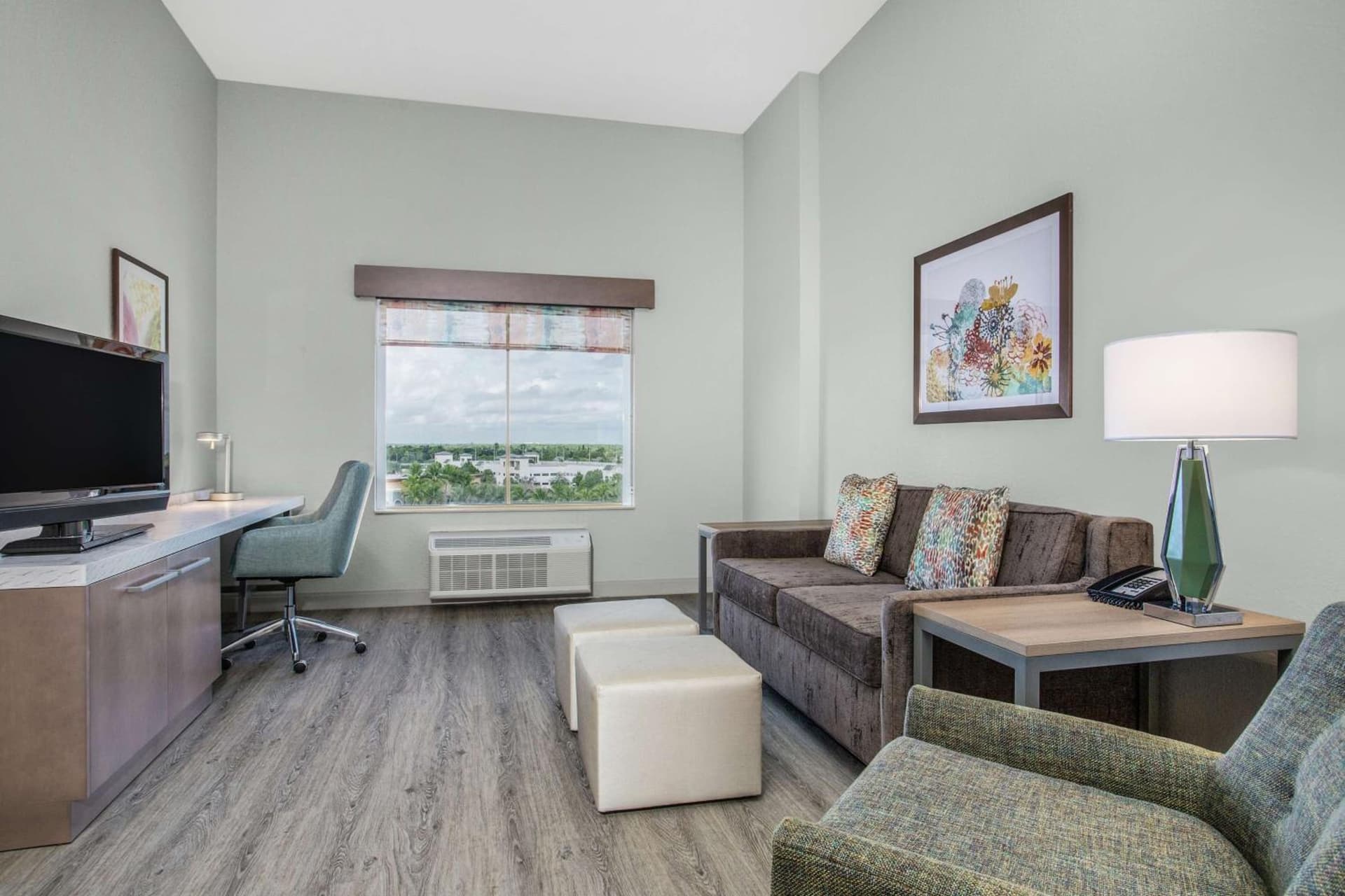Hilton Garden Inn Palm Beach Gardens gallery photo in Palm Beach Gardens, FL — image 9