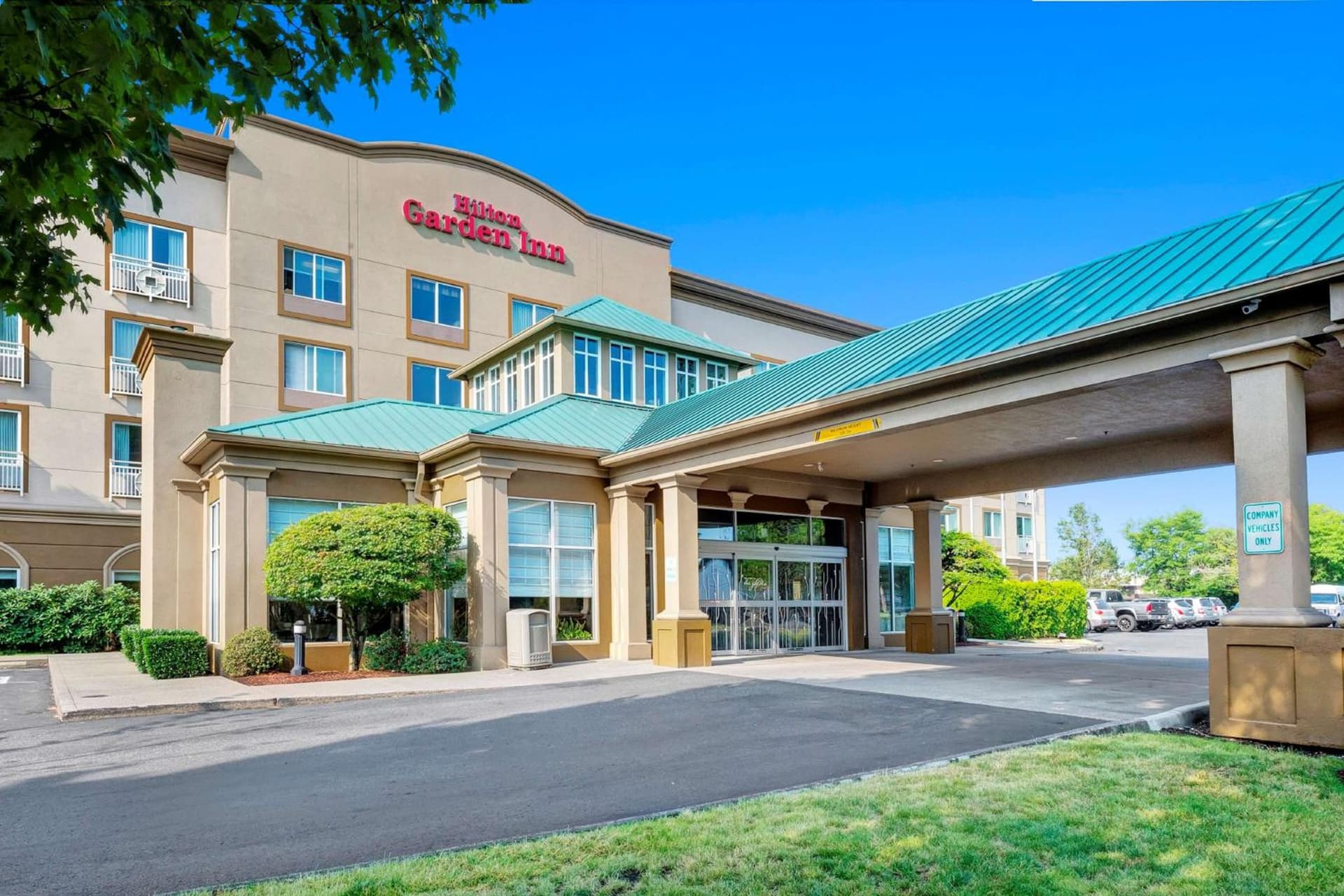 Hilton Garden Inn Portland Airport featured exterior or lobby in Portland, OR — similar hotel