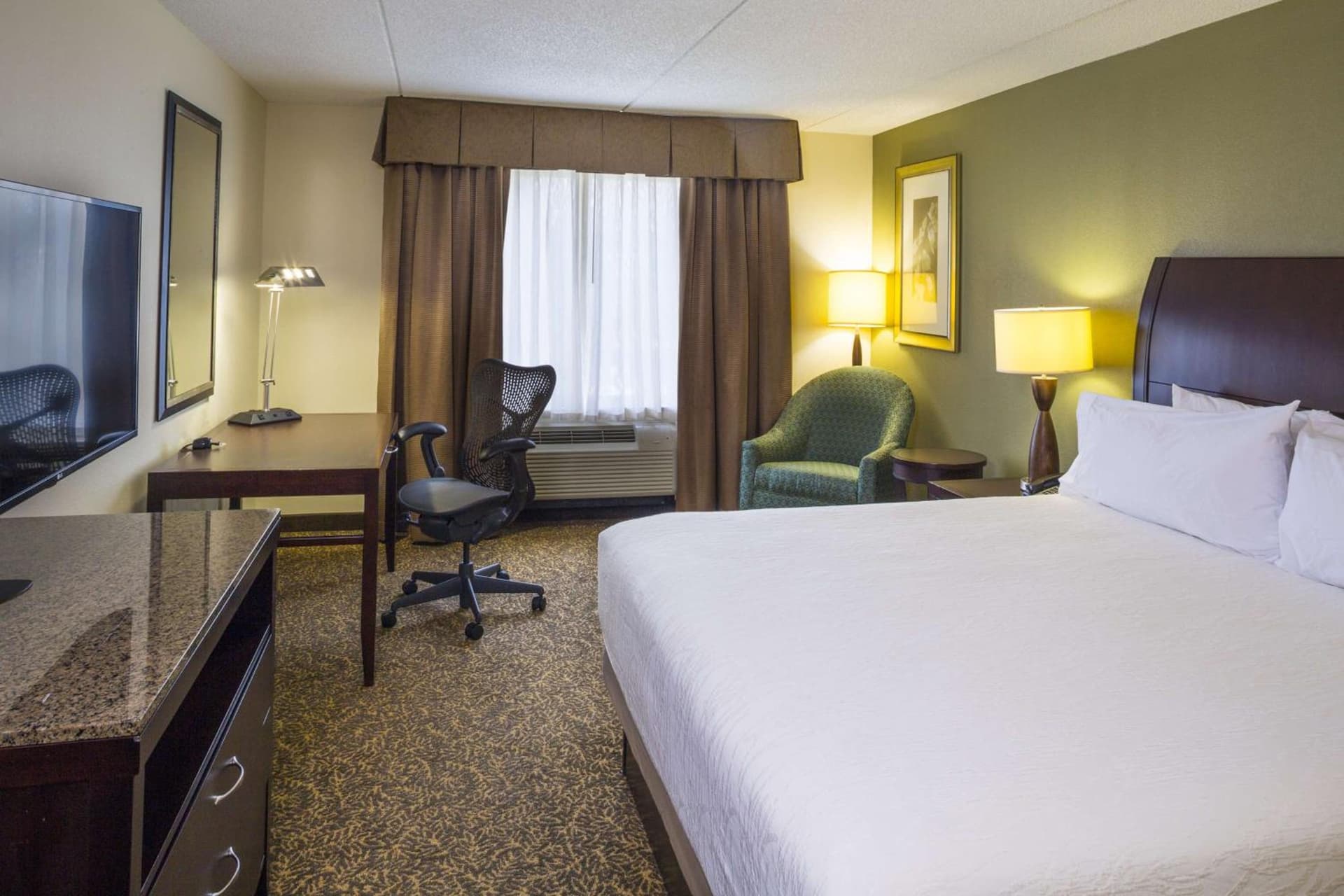 Hilton Garden Inn Hampton Coliseum Central gallery photo in Hampton, VA — image 17
