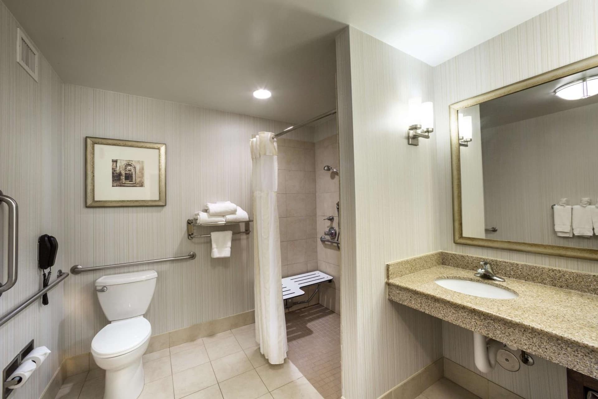 Hilton Garden Inn Hampton Coliseum Central gallery photo in Hampton, VA — image 24