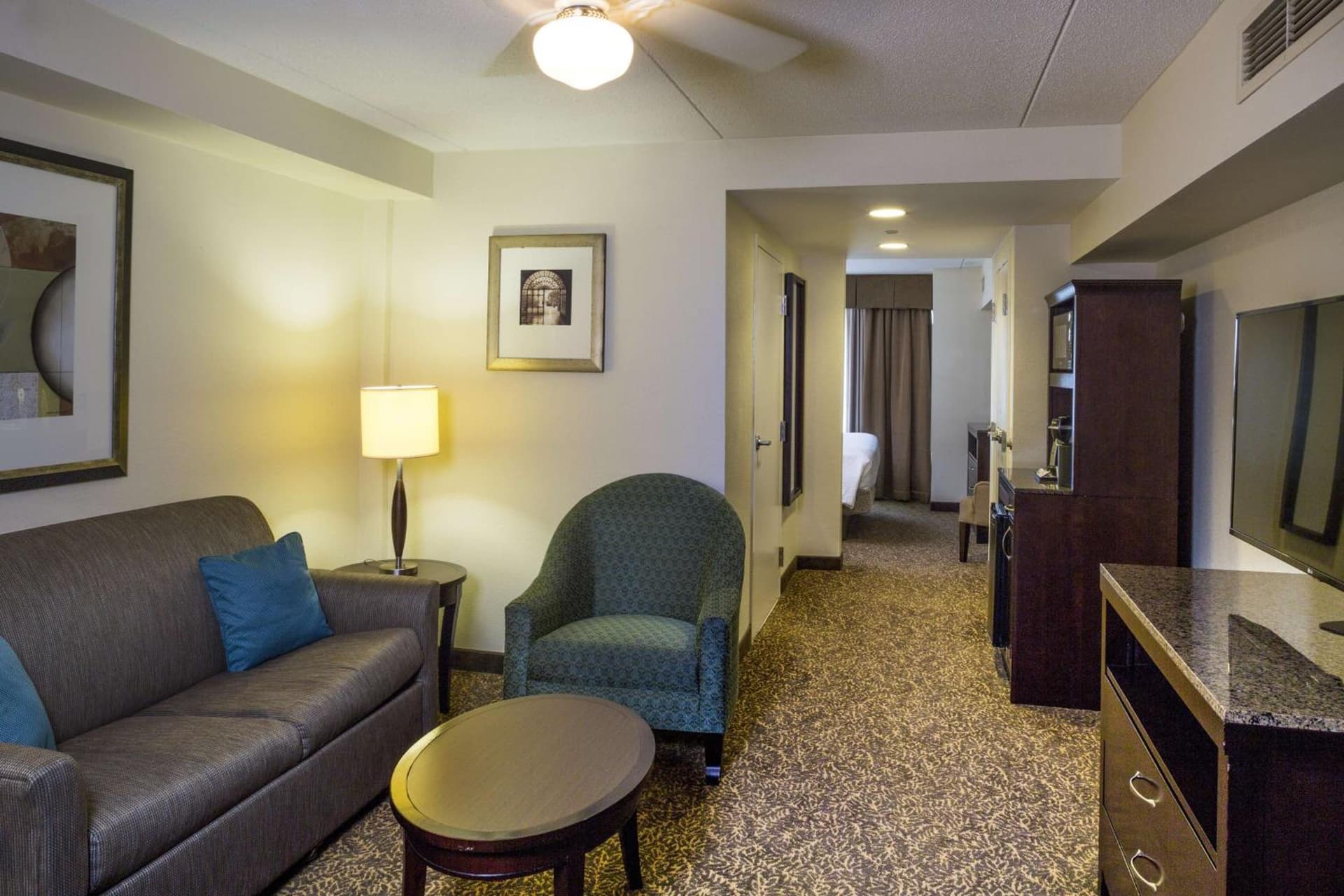 Hilton Garden Inn Hampton Coliseum Central gallery photo in Hampton, VA — image 15