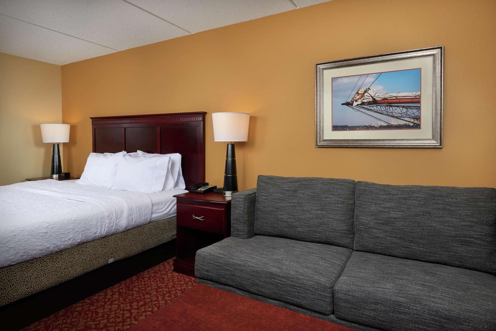 Hampton Inn Newport News-Yorktown gallery photo in Newport News, VA — image 4