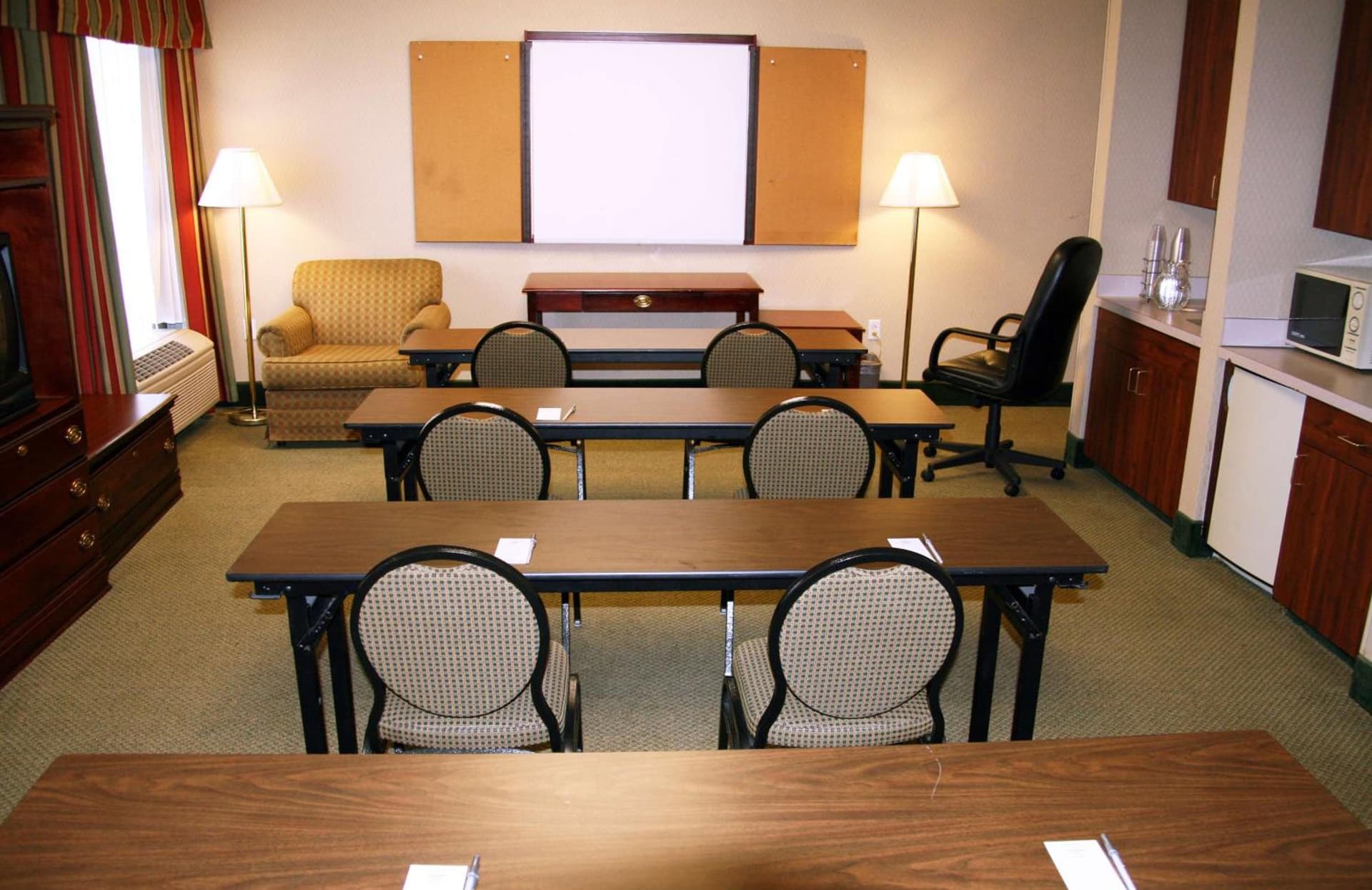 Hampton Inn Newport News-Yorktown gallery photo in Newport News, VA — image 9