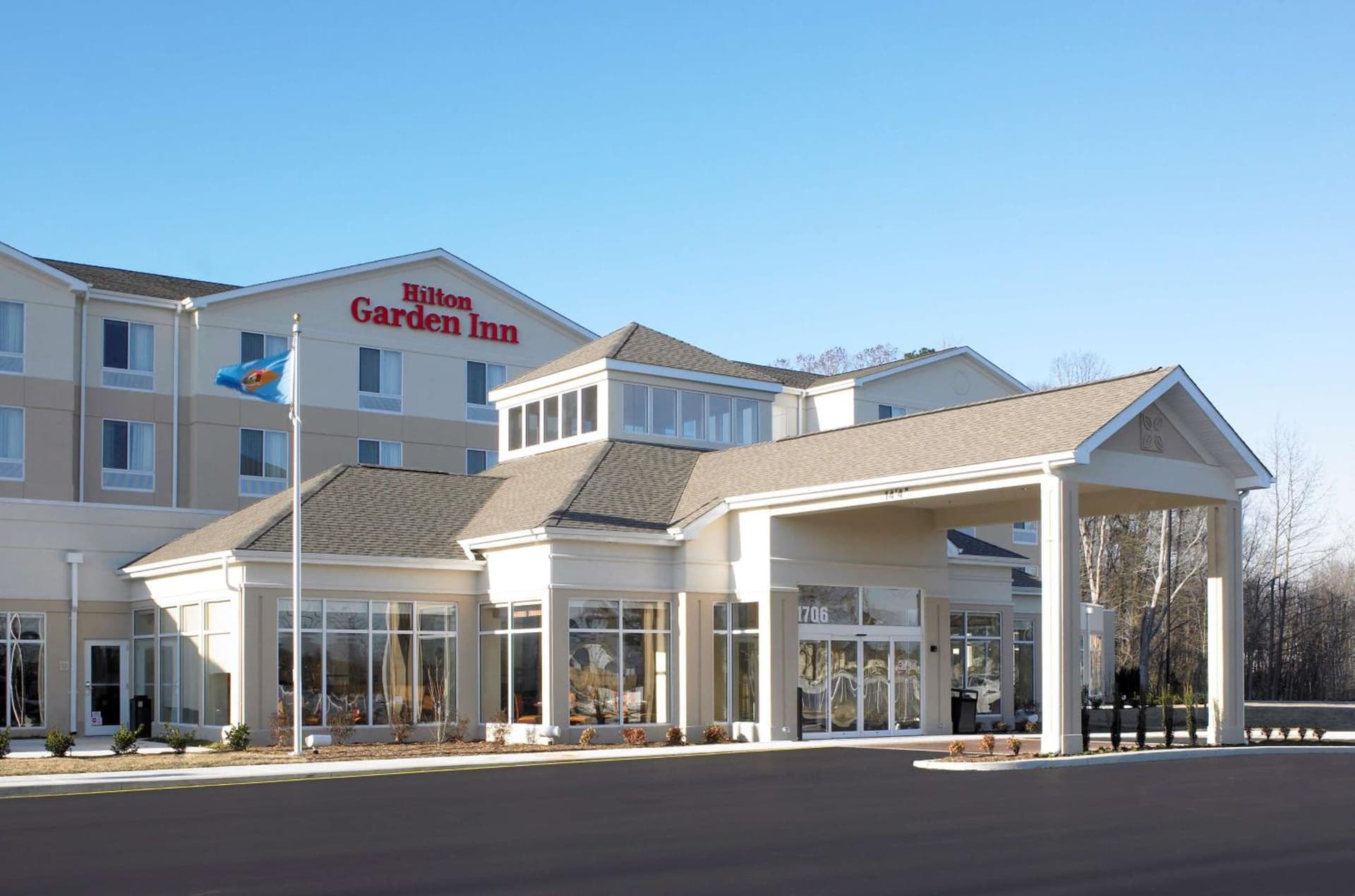 Hilton Garden Inn Dover interior in Dover, DE — gallery photo 2