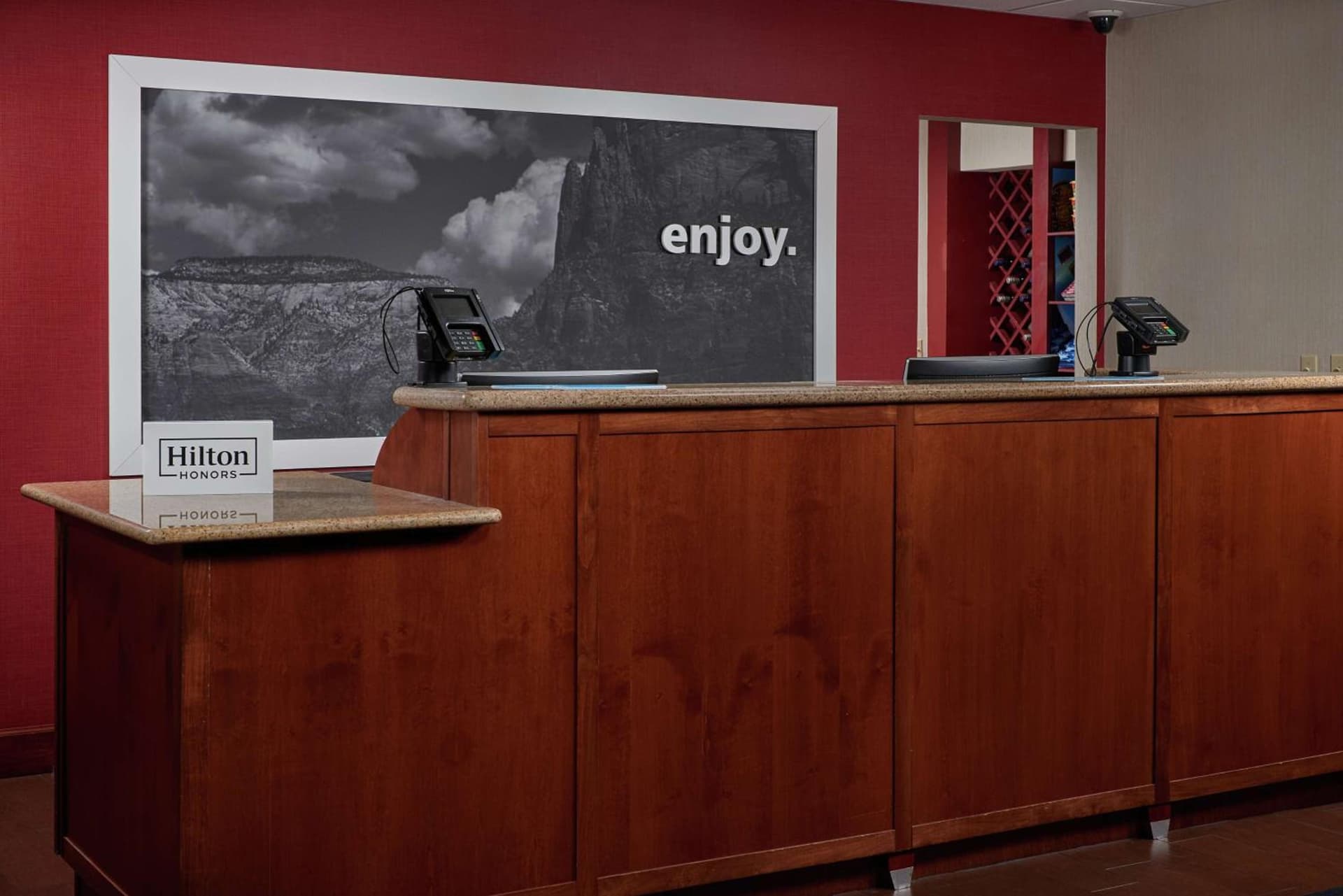 Hampton Inn & Suites Phoenix-Surprise gallery photo in Surprise, AZ — image 4