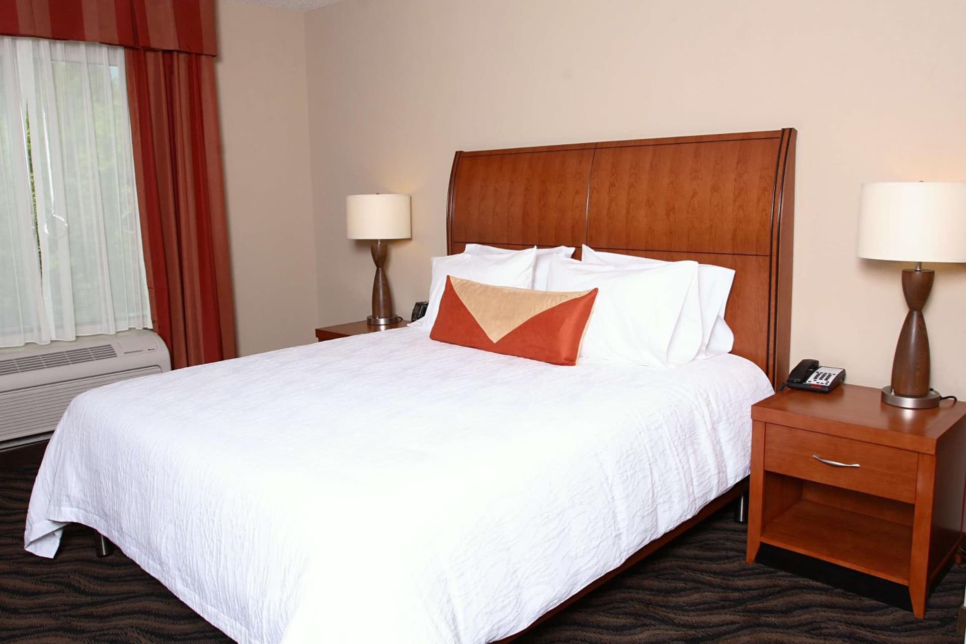Hilton Garden Inn Chesapeake/Suffolk interior in Suffolk, VA — gallery photo 2