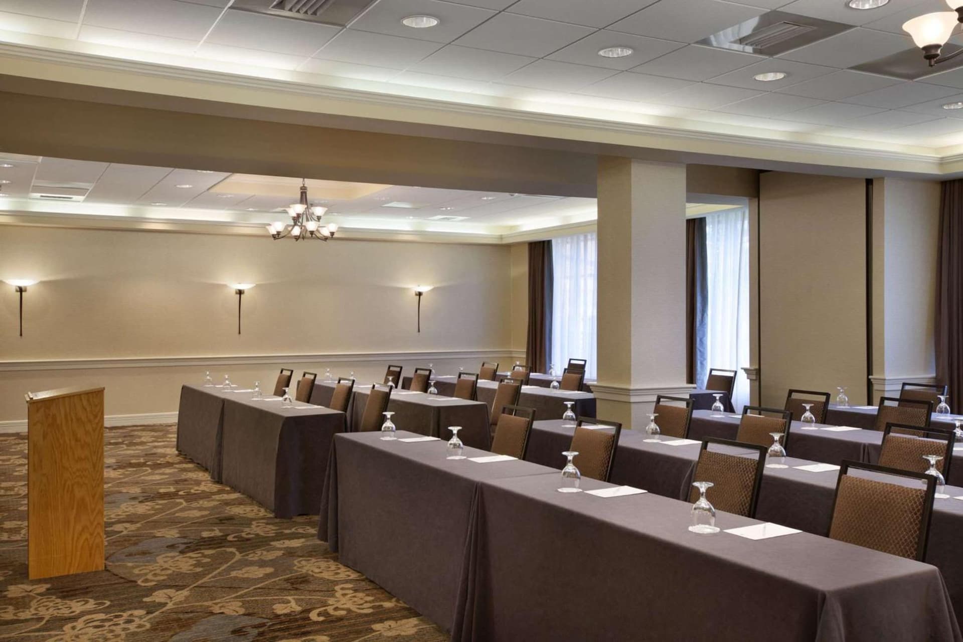 Embassy Suites by Hilton Portland Maine gallery photo in Portland, ME — image 15