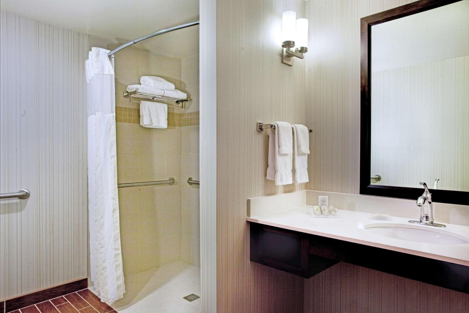 Hilton Garden Inn Portland Airport gallery photo in Portland, ME — image 6