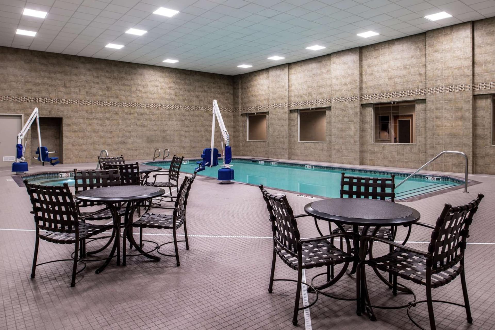 Hilton Garden Inn Bend interior in Bend, OR — gallery photo 2